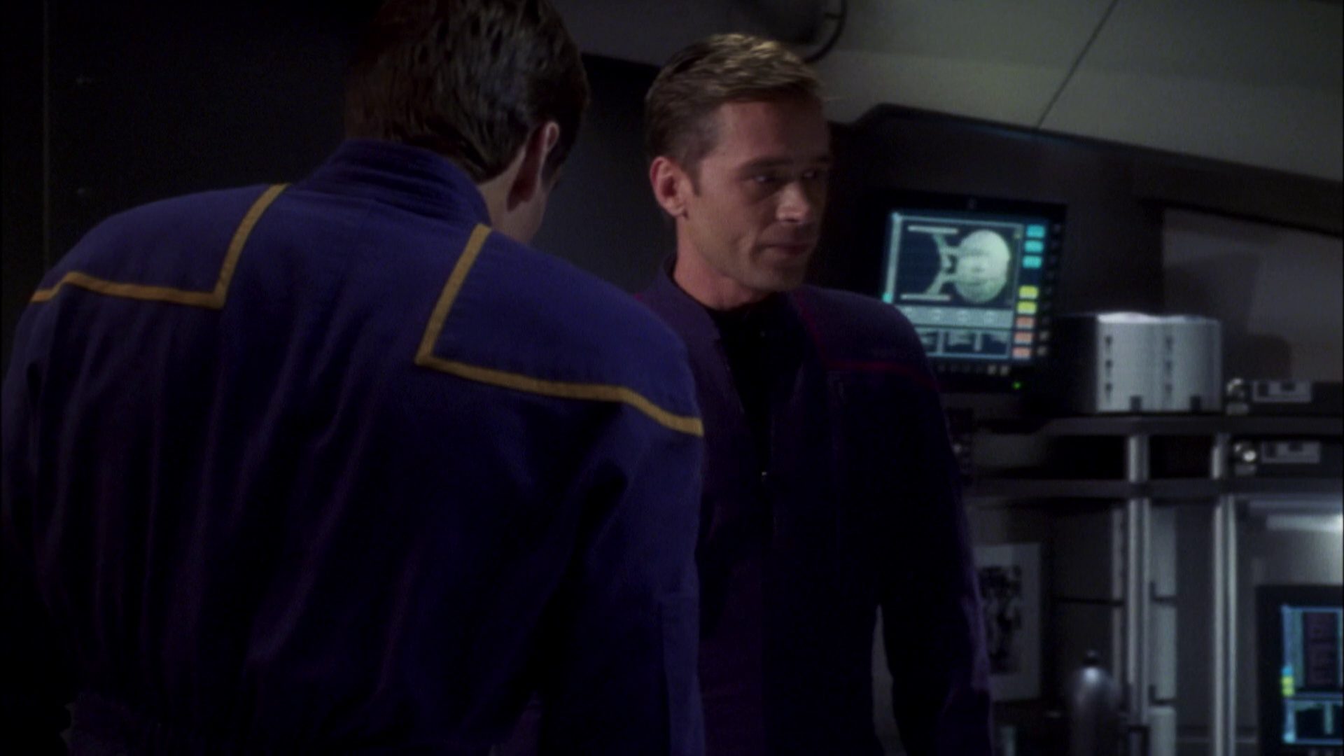 extant_StarTrek_ENT_1x08-BreakingTheIce_1664.jpg