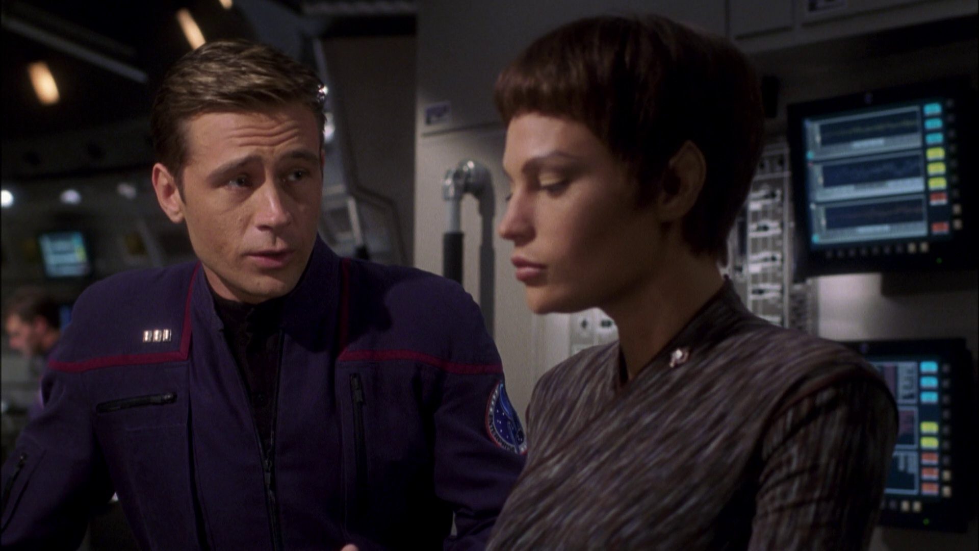 extant_StarTrek_ENT_1x08-BreakingTheIce_1775.jpg