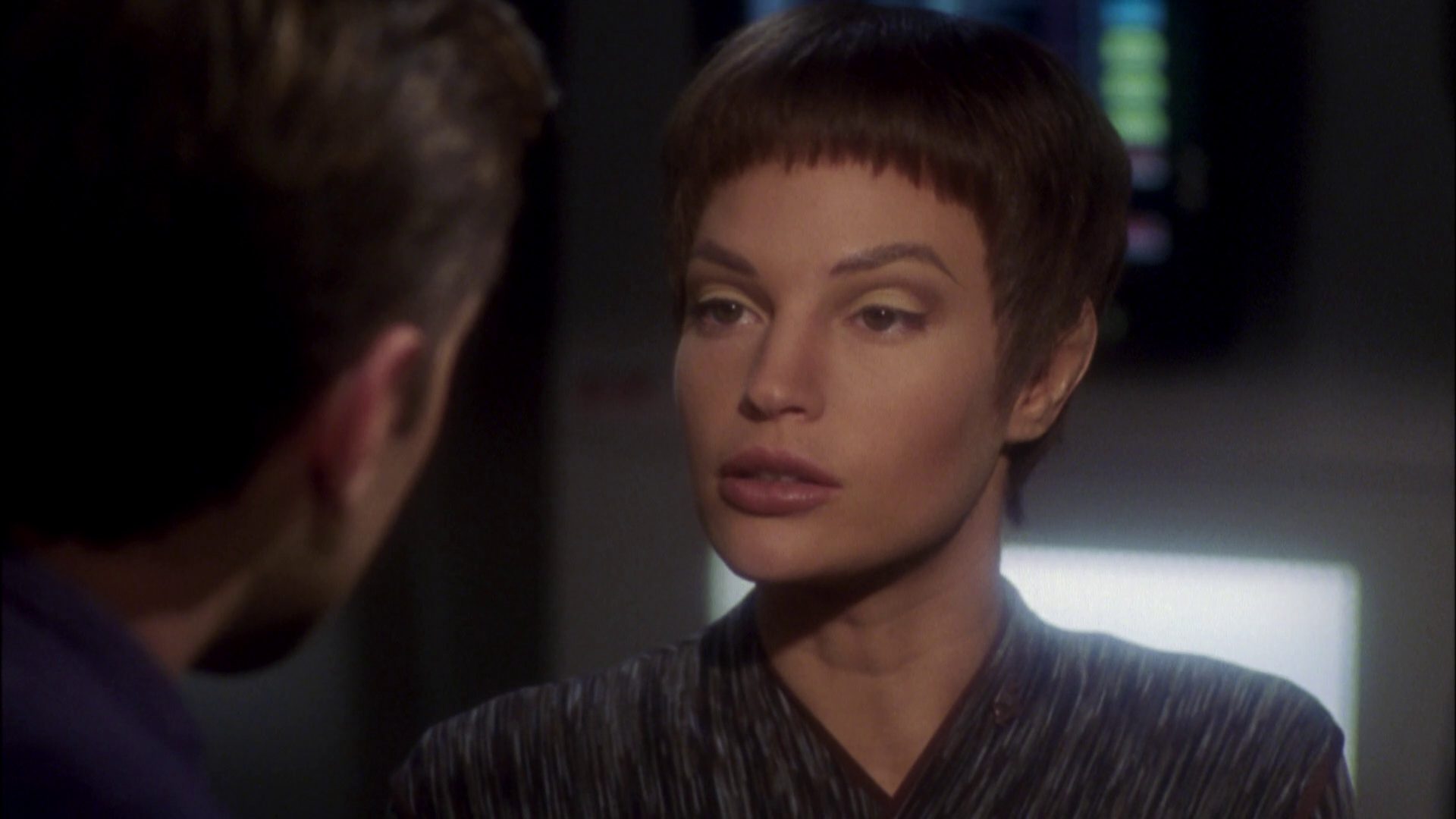extant_StarTrek_ENT_1x08-BreakingTheIce_1781.jpg