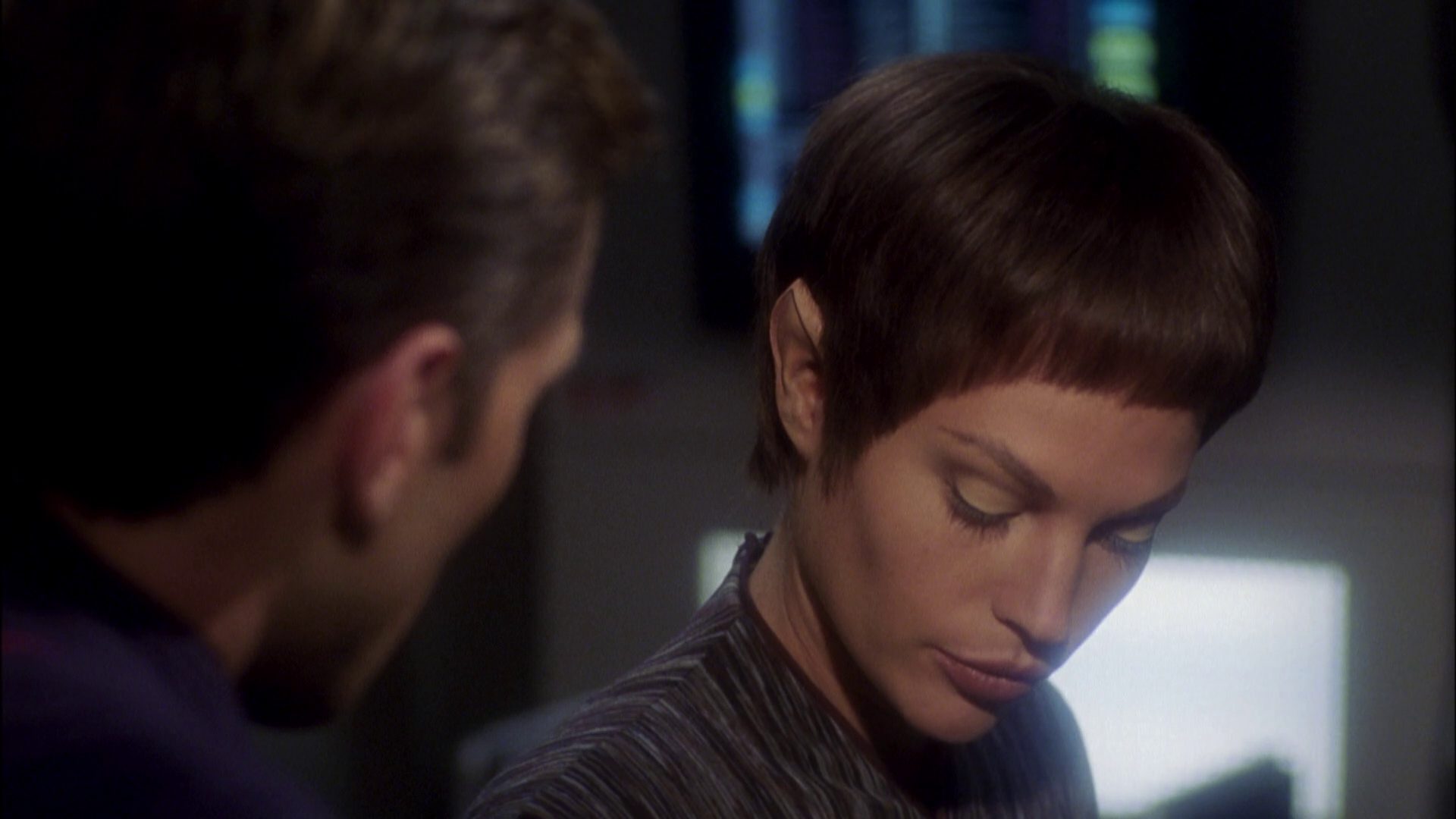 extant_StarTrek_ENT_1x08-BreakingTheIce_1797.jpg