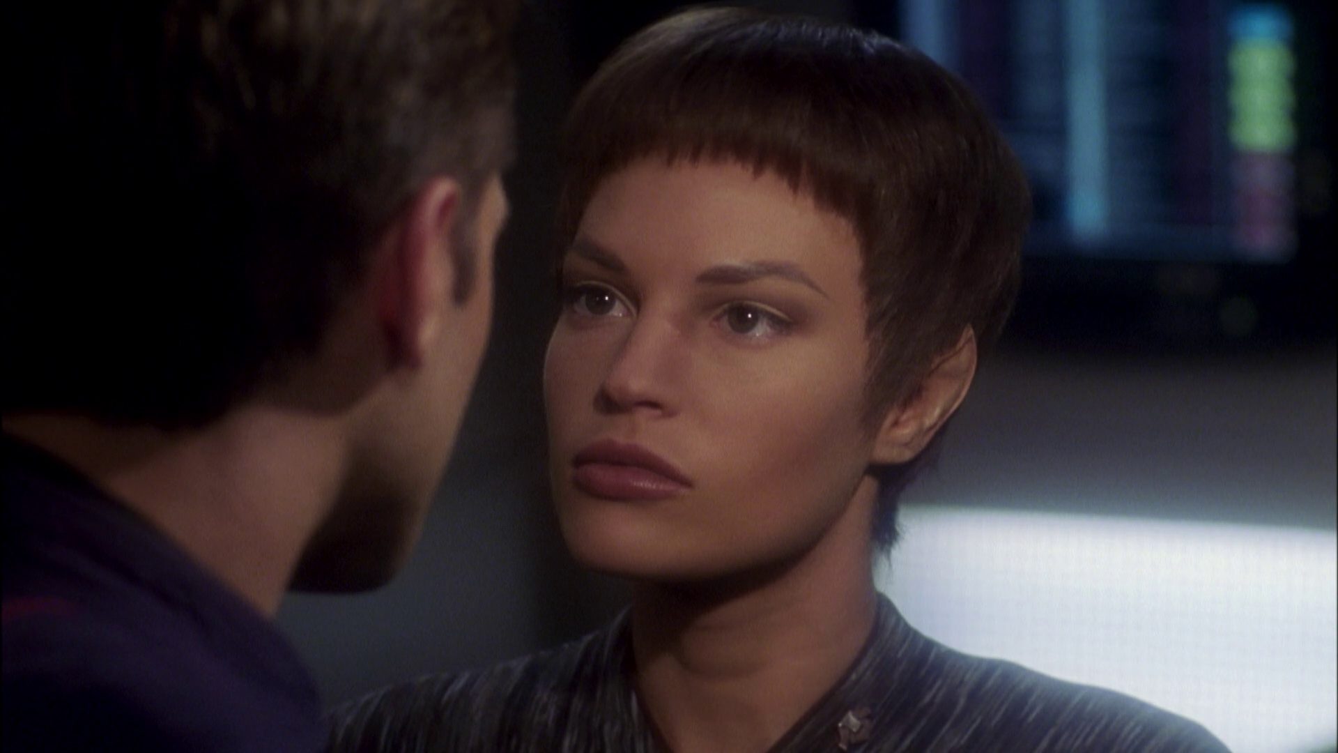 extant_StarTrek_ENT_1x08-BreakingTheIce_1845.jpg