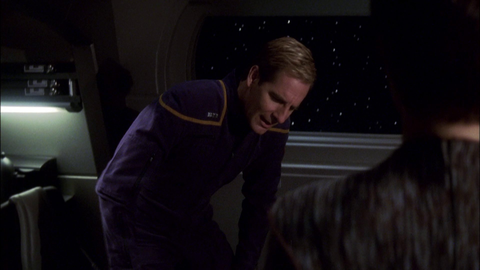 extant_StarTrek_ENT_1x08-BreakingTheIce_1870.jpg