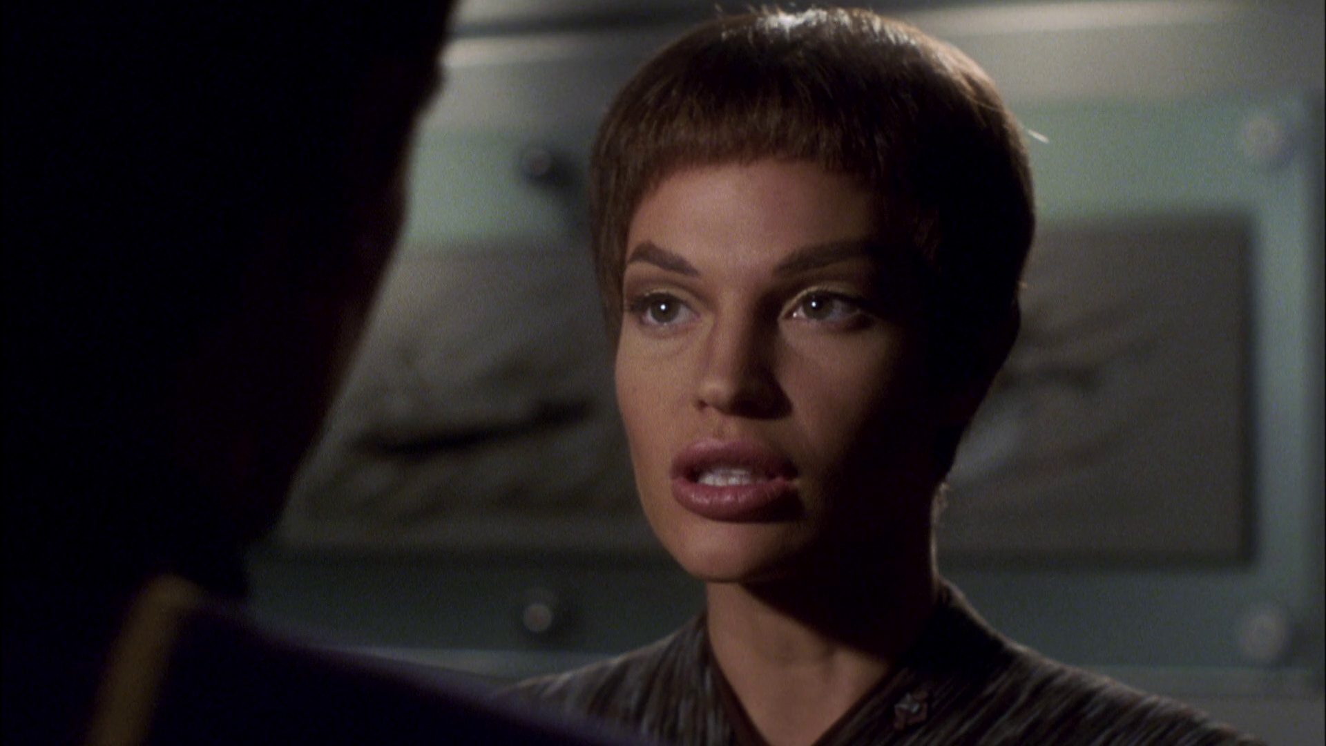 extant_StarTrek_ENT_1x08-BreakingTheIce_1892.jpg