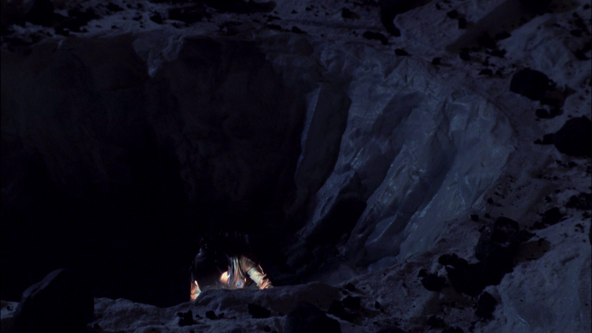 extant_StarTrek_ENT_1x08-BreakingTheIce_2158.jpg