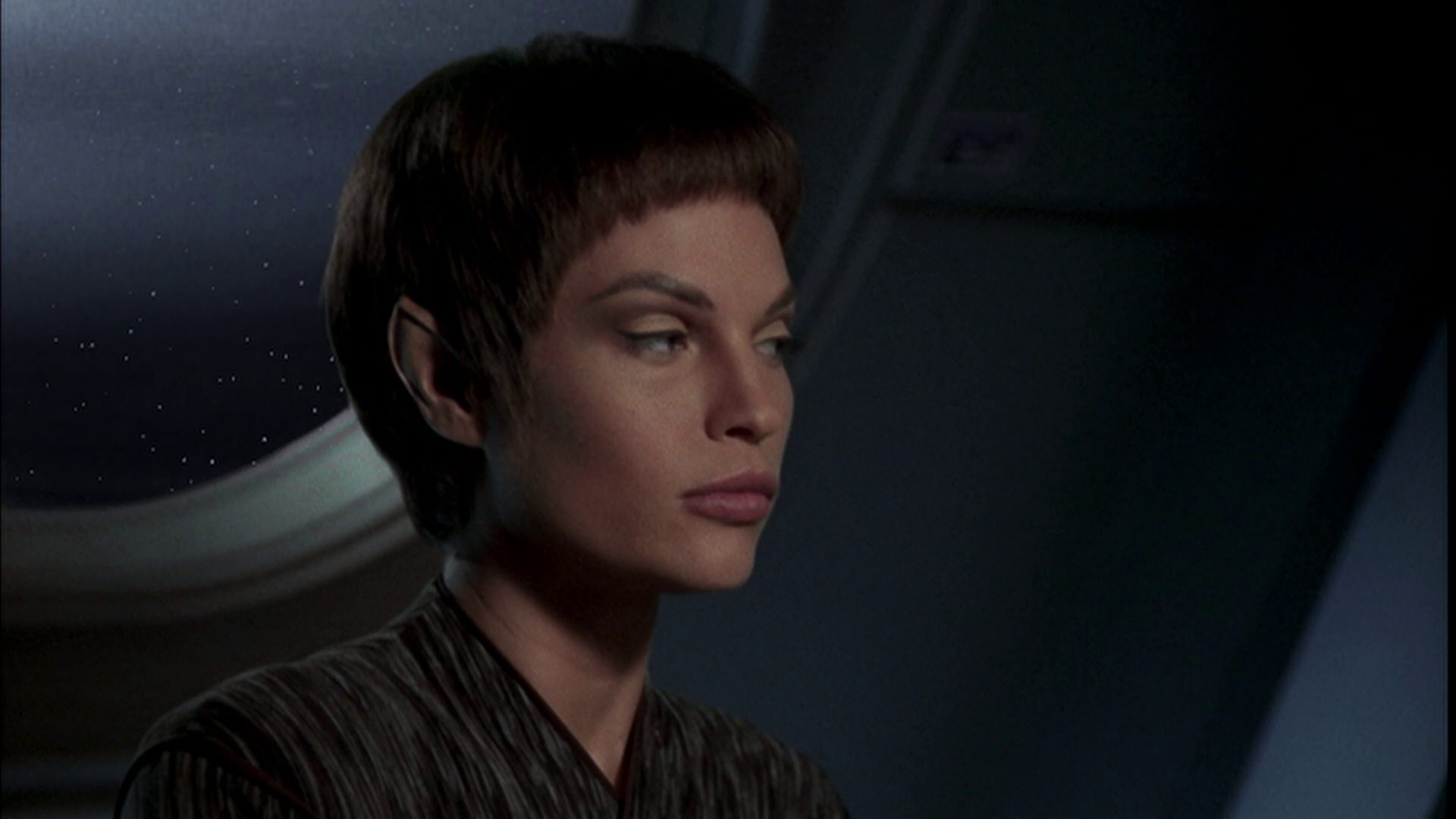 extant_StarTrek_ENT_1x08-BreakingTheIce_2272.jpg