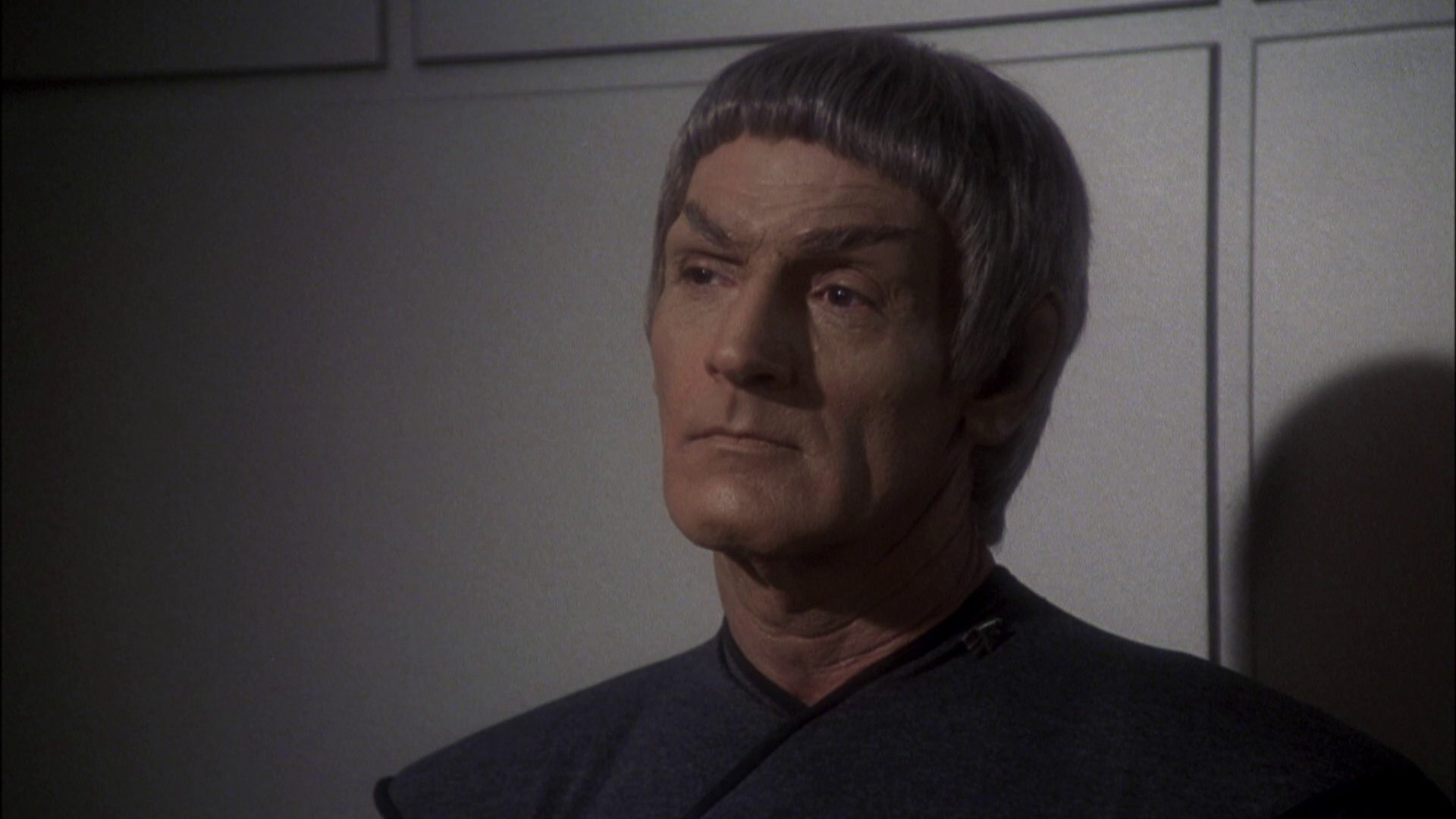 extant_StarTrek_ENT_1x08-BreakingTheIce_2363.jpg