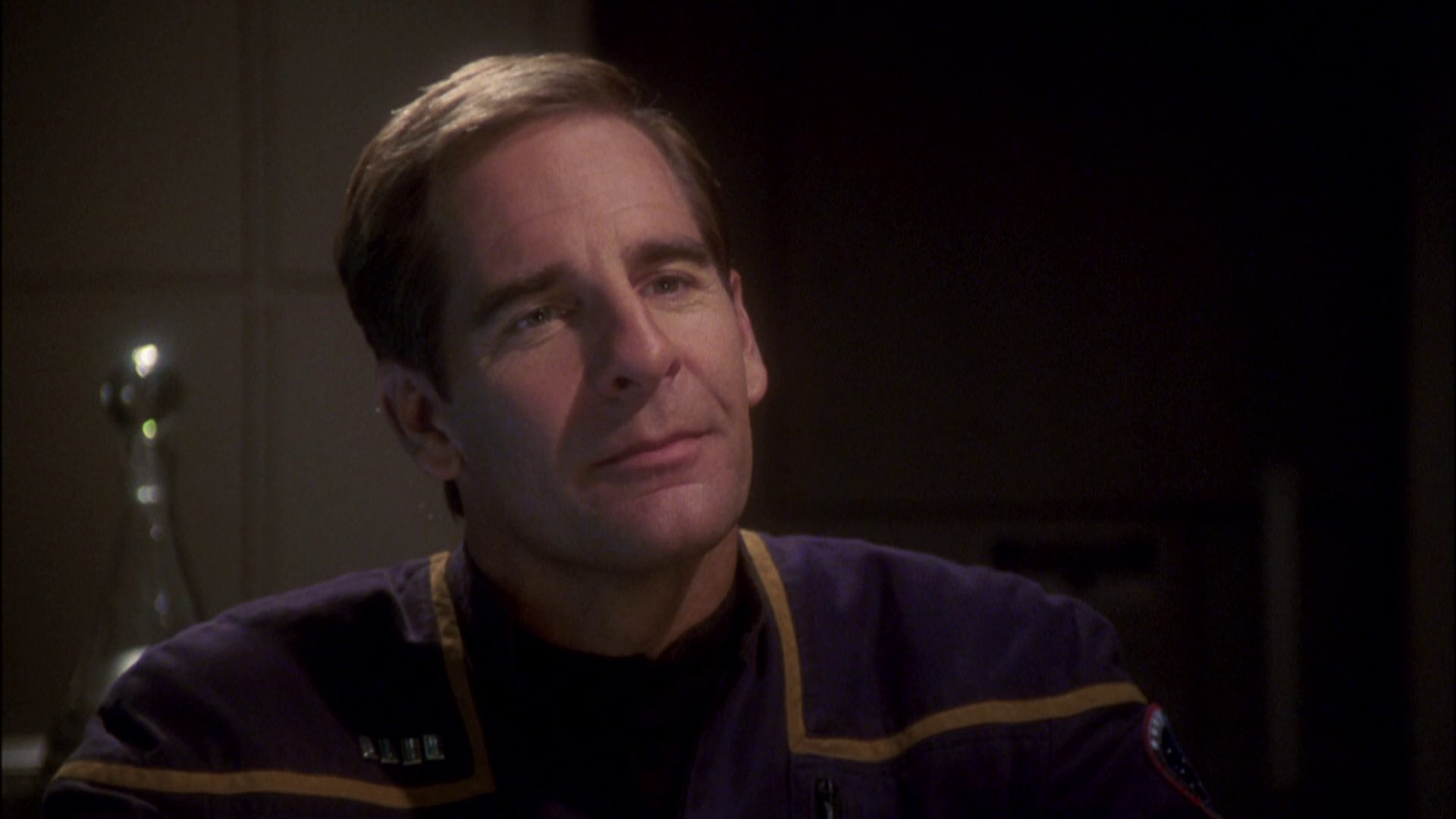 extant_StarTrek_ENT_1x08-BreakingTheIce_2409.jpg