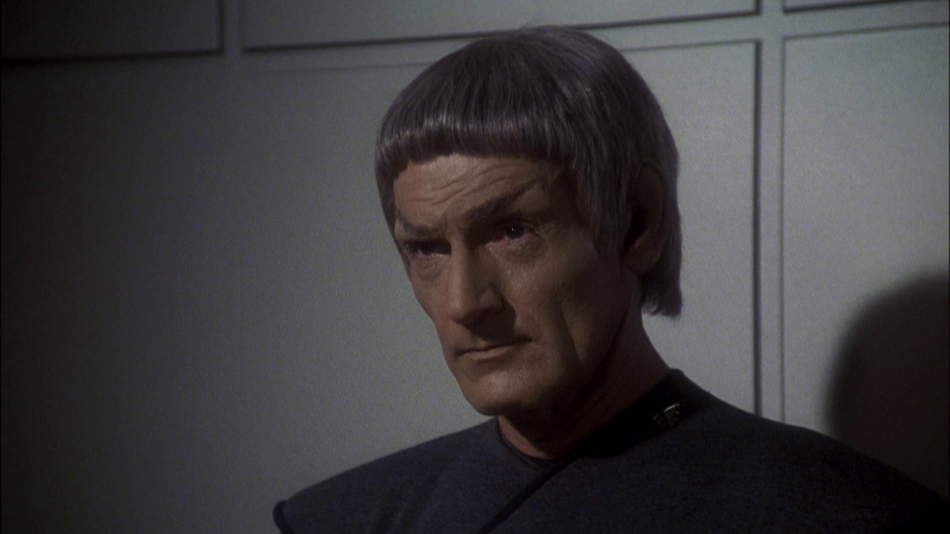 extant_StarTrek_ENT_1x08-BreakingTheIce_2422.jpg
