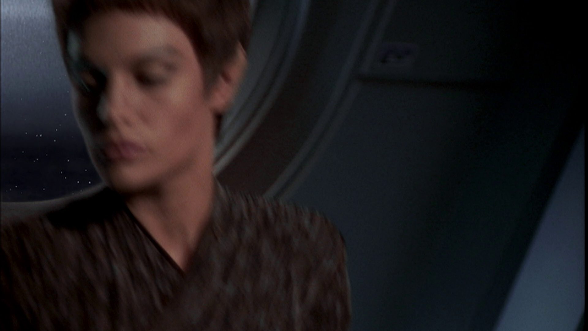 extant_StarTrek_ENT_1x08-BreakingTheIce_2491.jpg