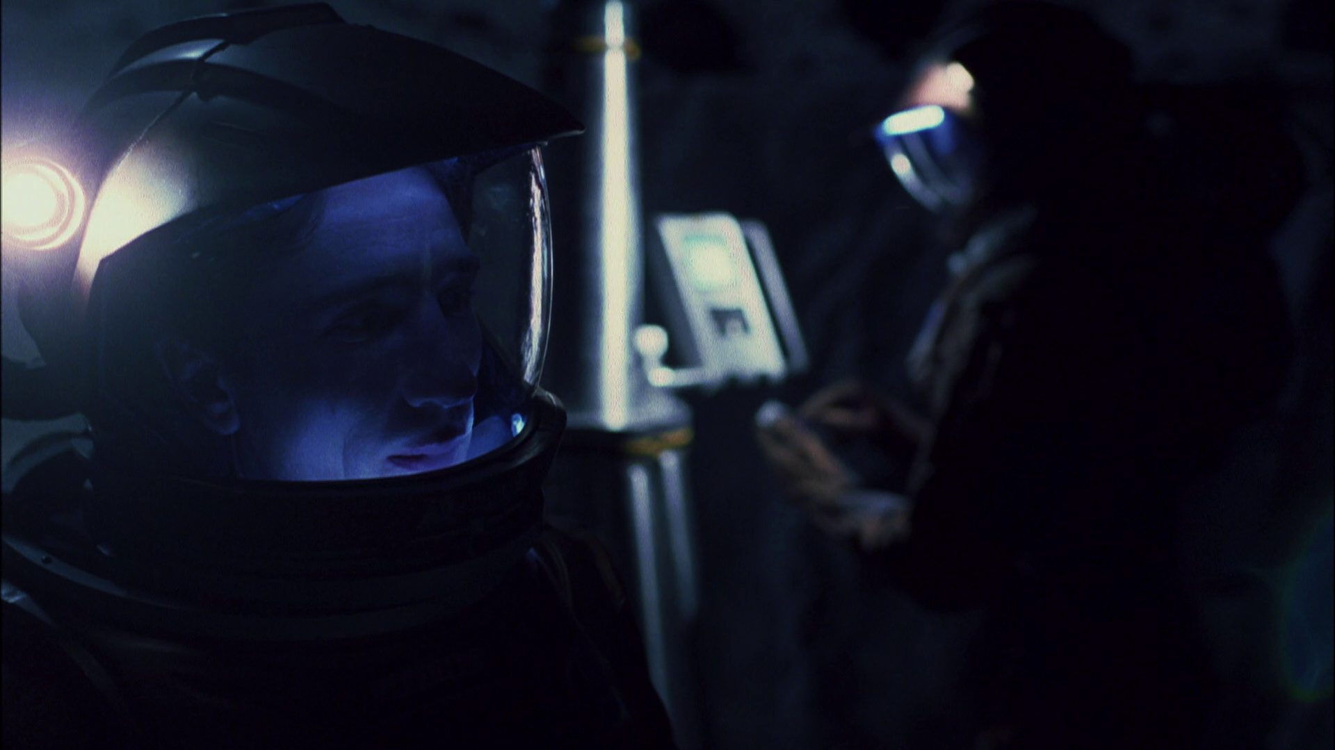 extant_StarTrek_ENT_1x08-BreakingTheIce_2549.jpg