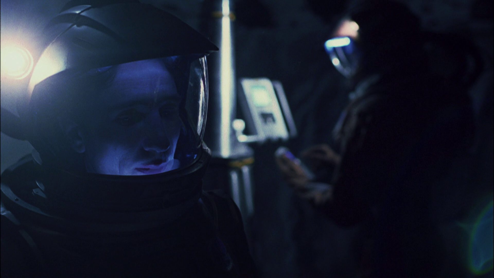 extant_StarTrek_ENT_1x08-BreakingTheIce_2552.jpg