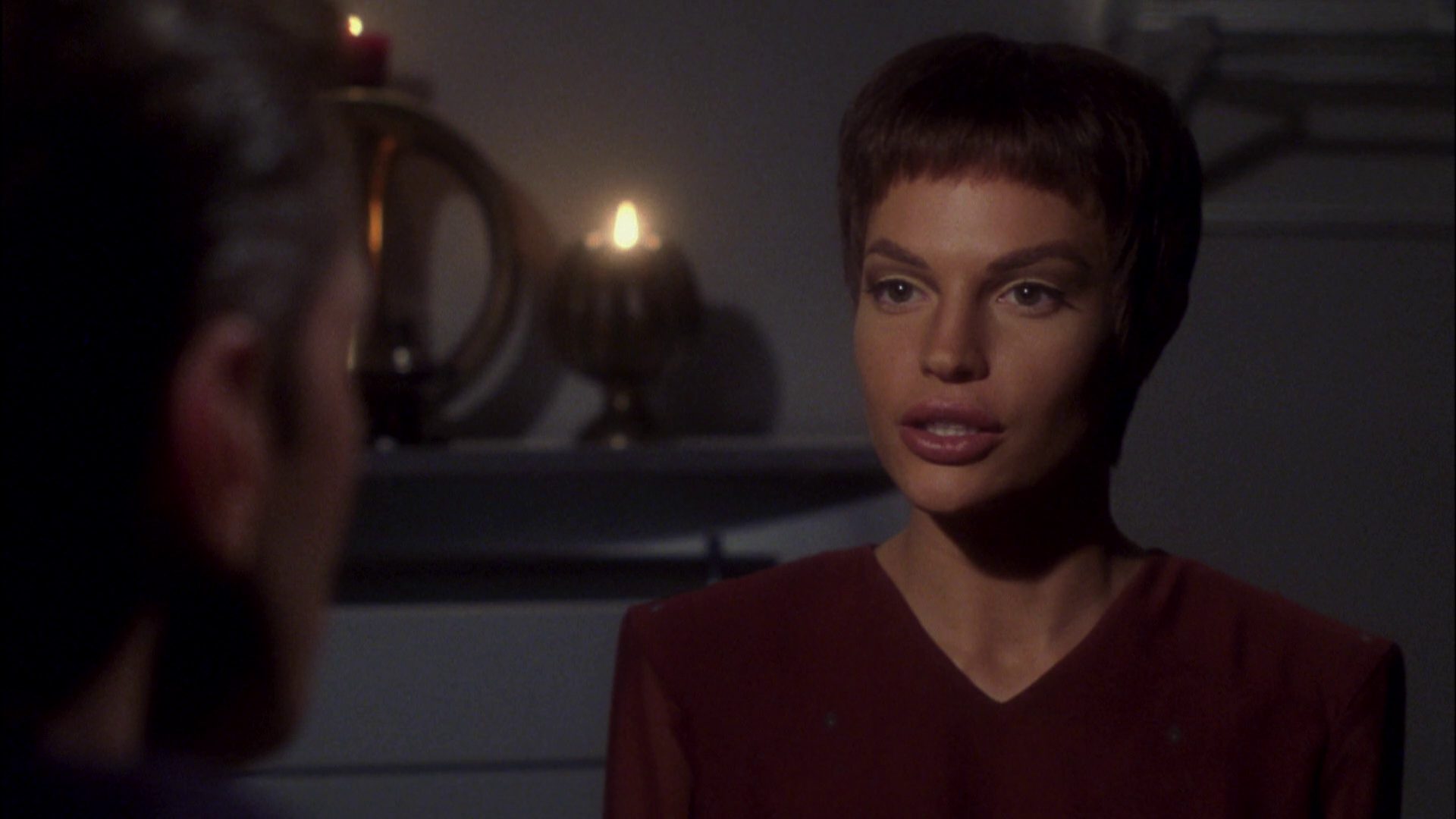 extant_StarTrek_ENT_1x08-BreakingTheIce_2709.jpg