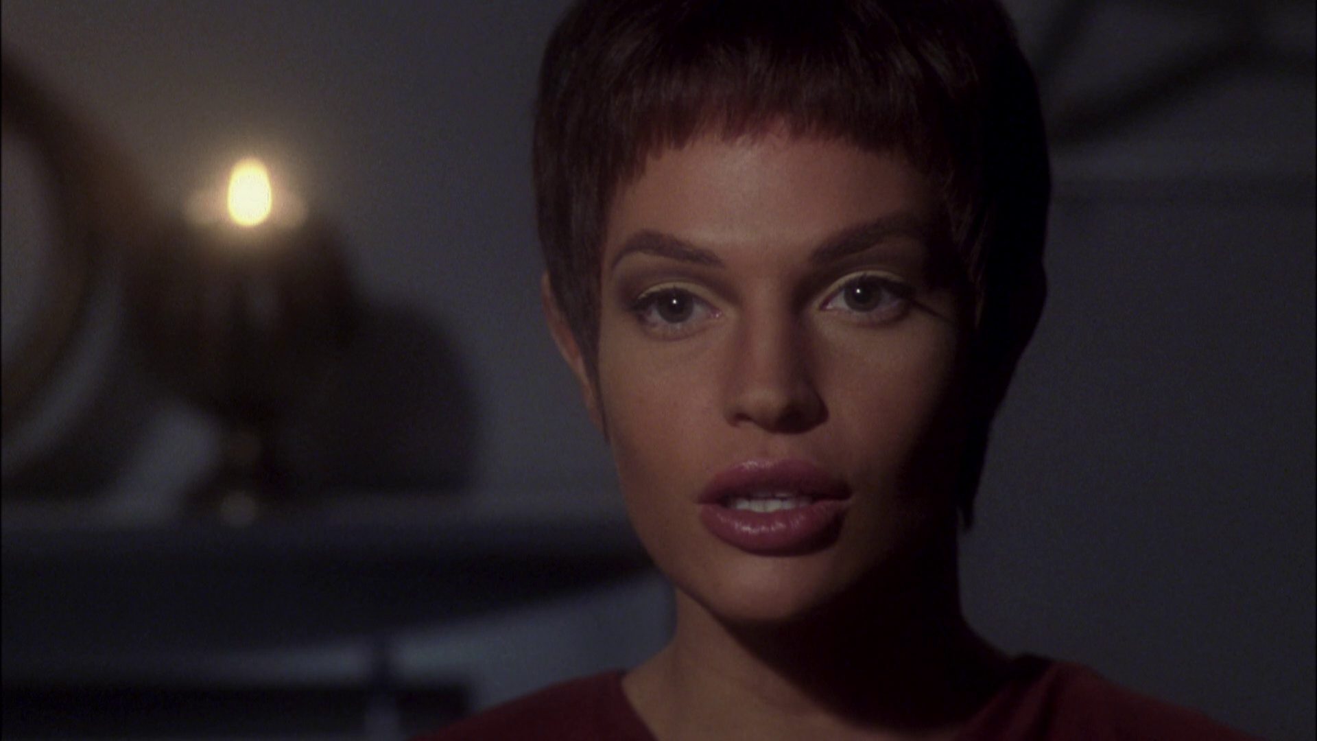 extant_StarTrek_ENT_1x08-BreakingTheIce_2717.jpg