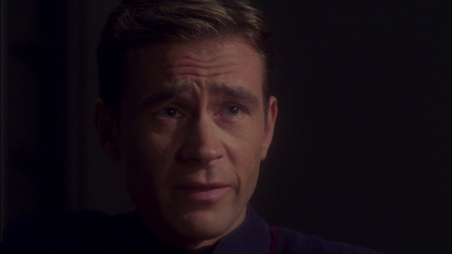 extant_StarTrek_ENT_1x08-BreakingTheIce_2738.jpg