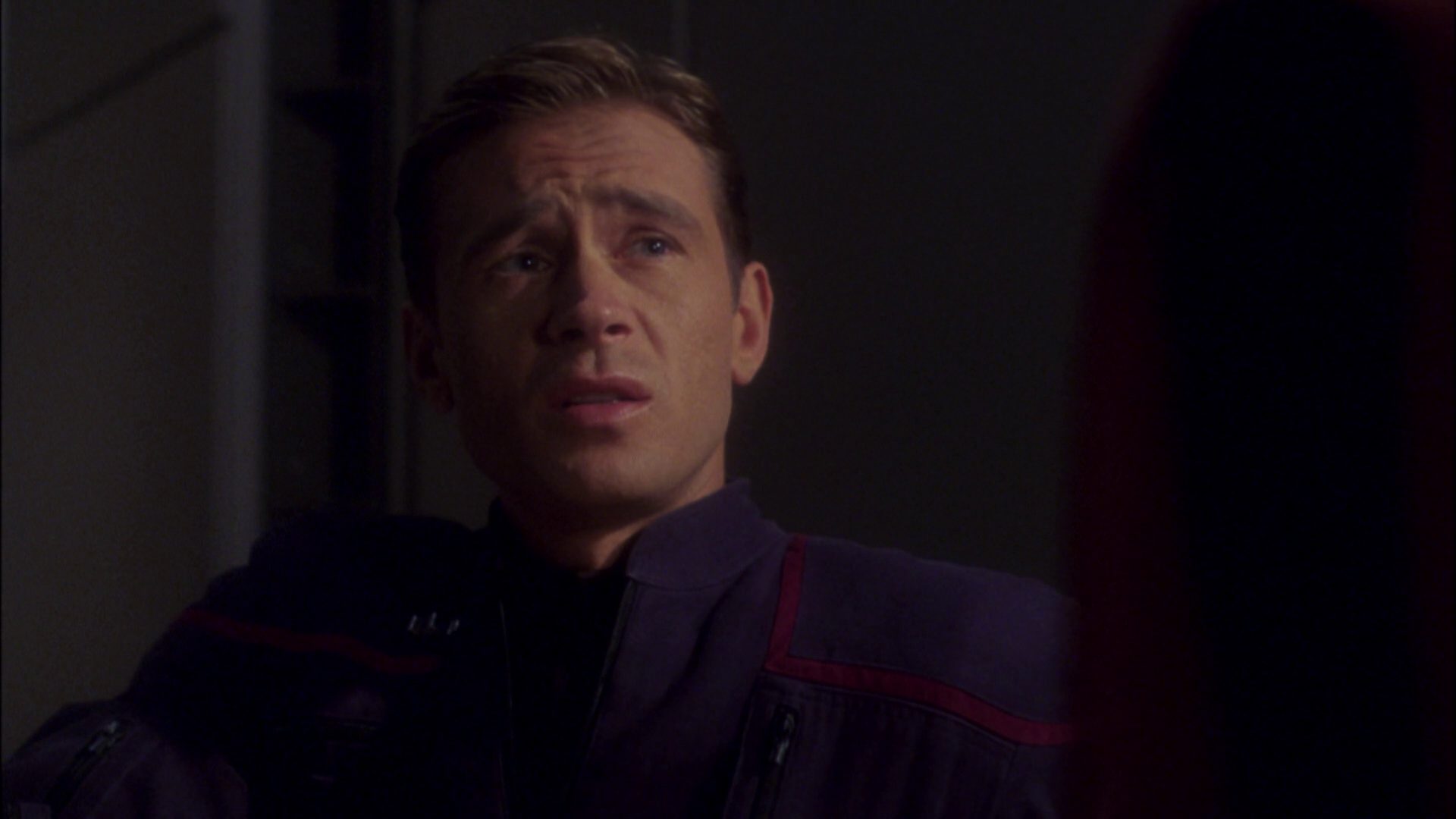 extant_StarTrek_ENT_1x08-BreakingTheIce_2750.jpg