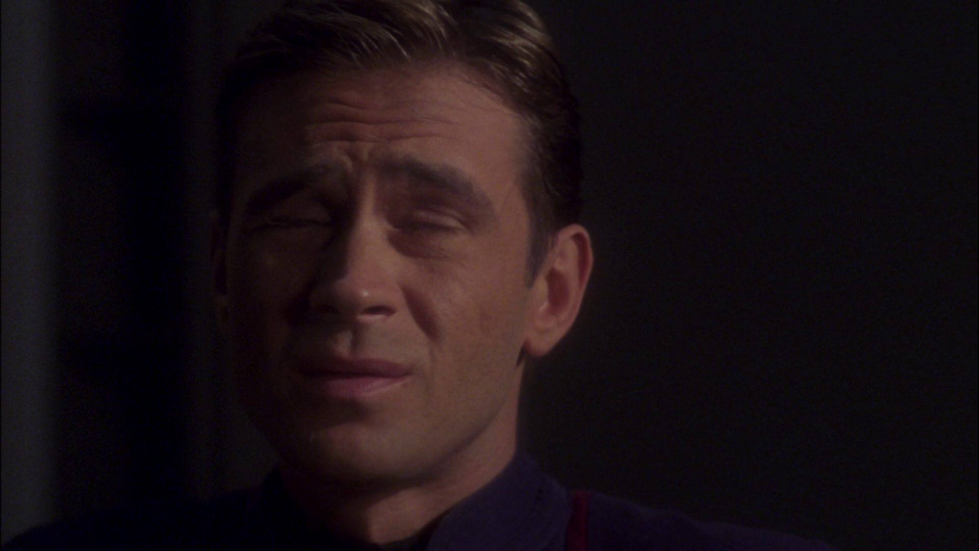 extant_StarTrek_ENT_1x08-BreakingTheIce_2806.jpg