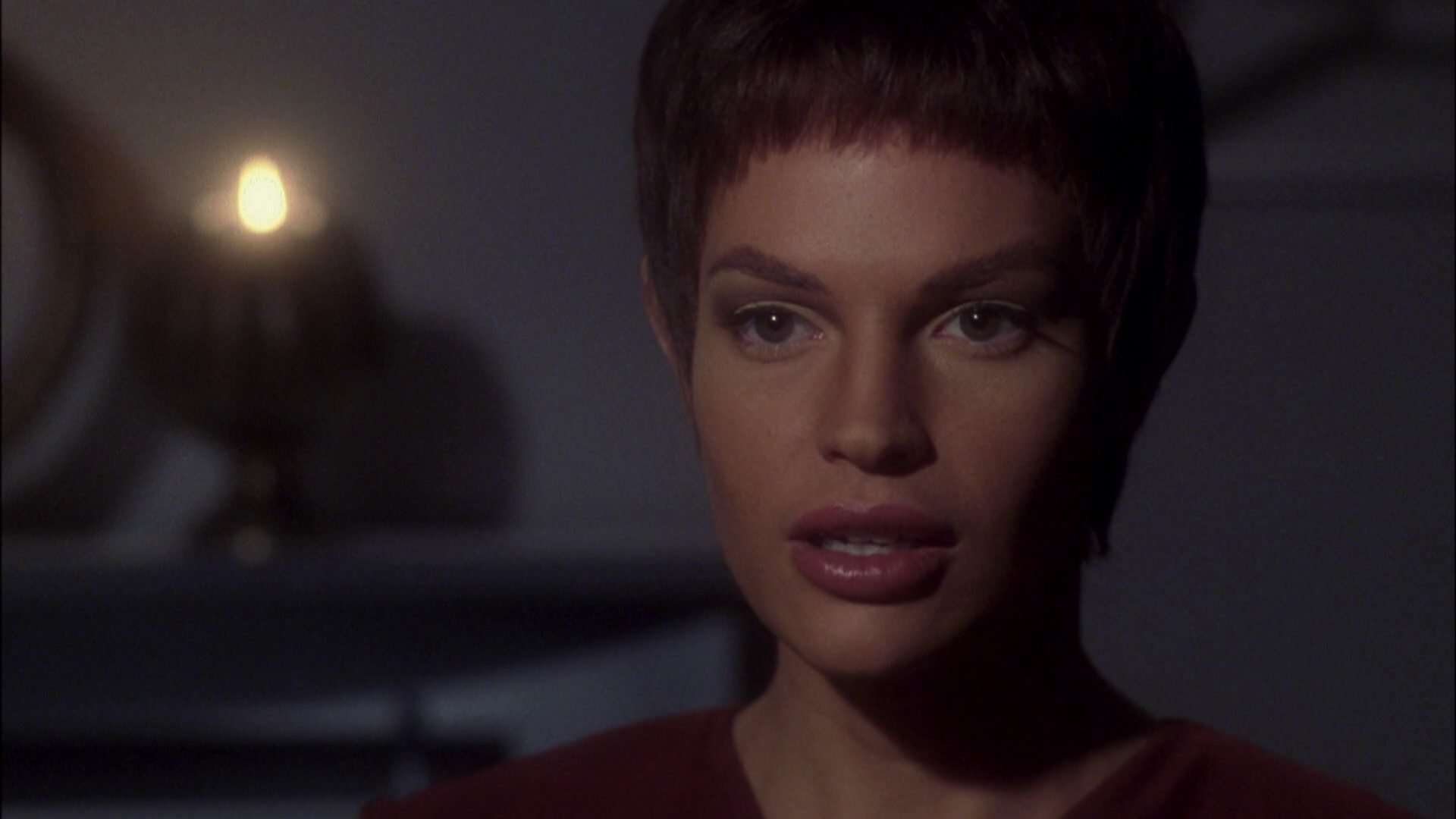 extant_StarTrek_ENT_1x08-BreakingTheIce_2820.jpg