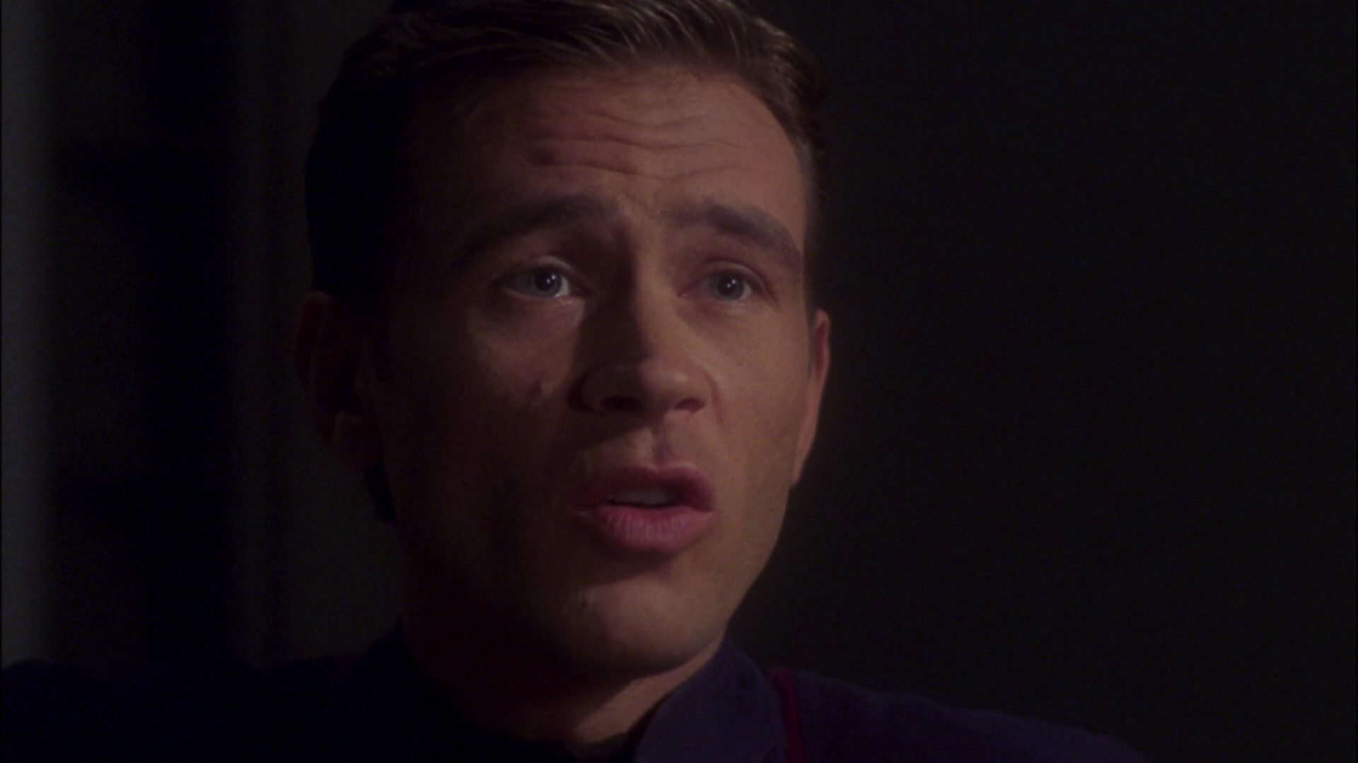 extant_StarTrek_ENT_1x08-BreakingTheIce_2849.jpg