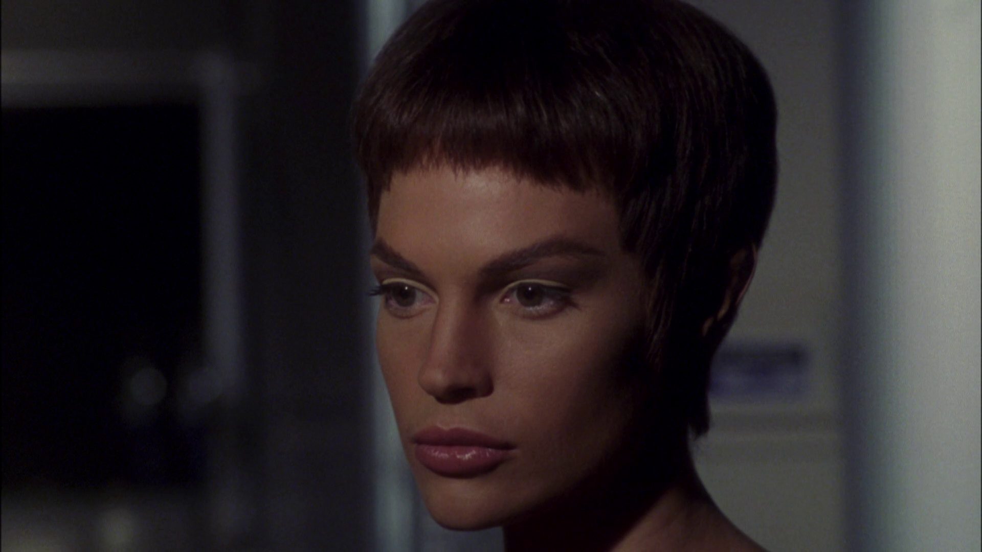 extant_StarTrek_ENT_1x08-BreakingTheIce_2946.jpg