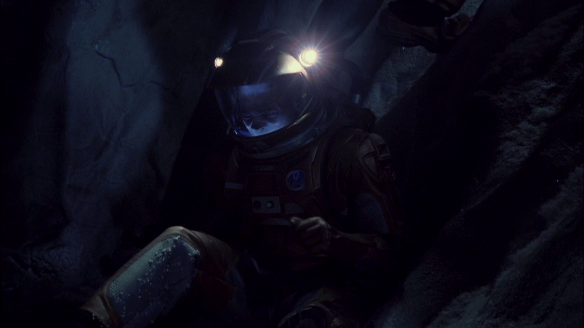extant_StarTrek_ENT_1x08-BreakingTheIce_2978.jpg