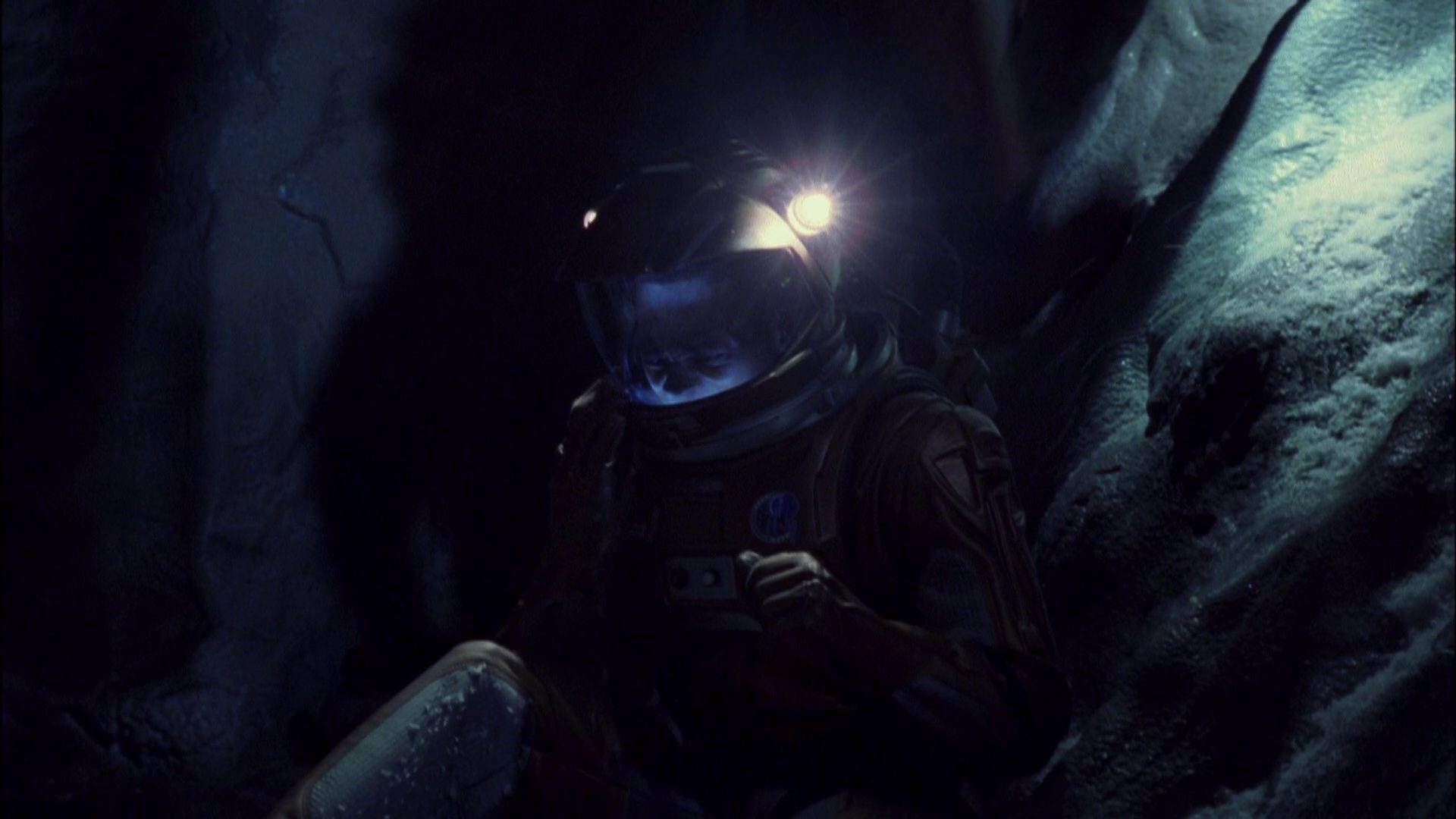 extant_StarTrek_ENT_1x08-BreakingTheIce_2979.jpg