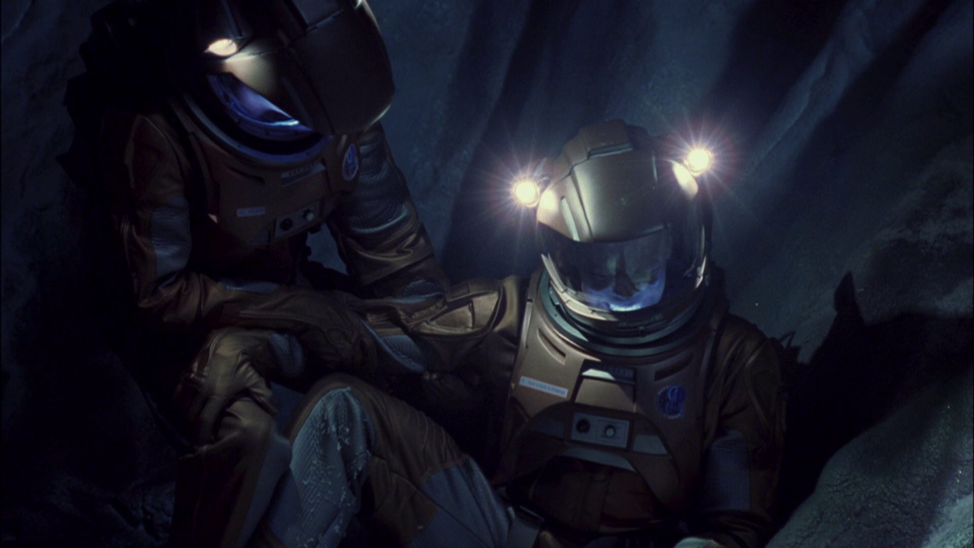 extant_StarTrek_ENT_1x08-BreakingTheIce_2989.jpg