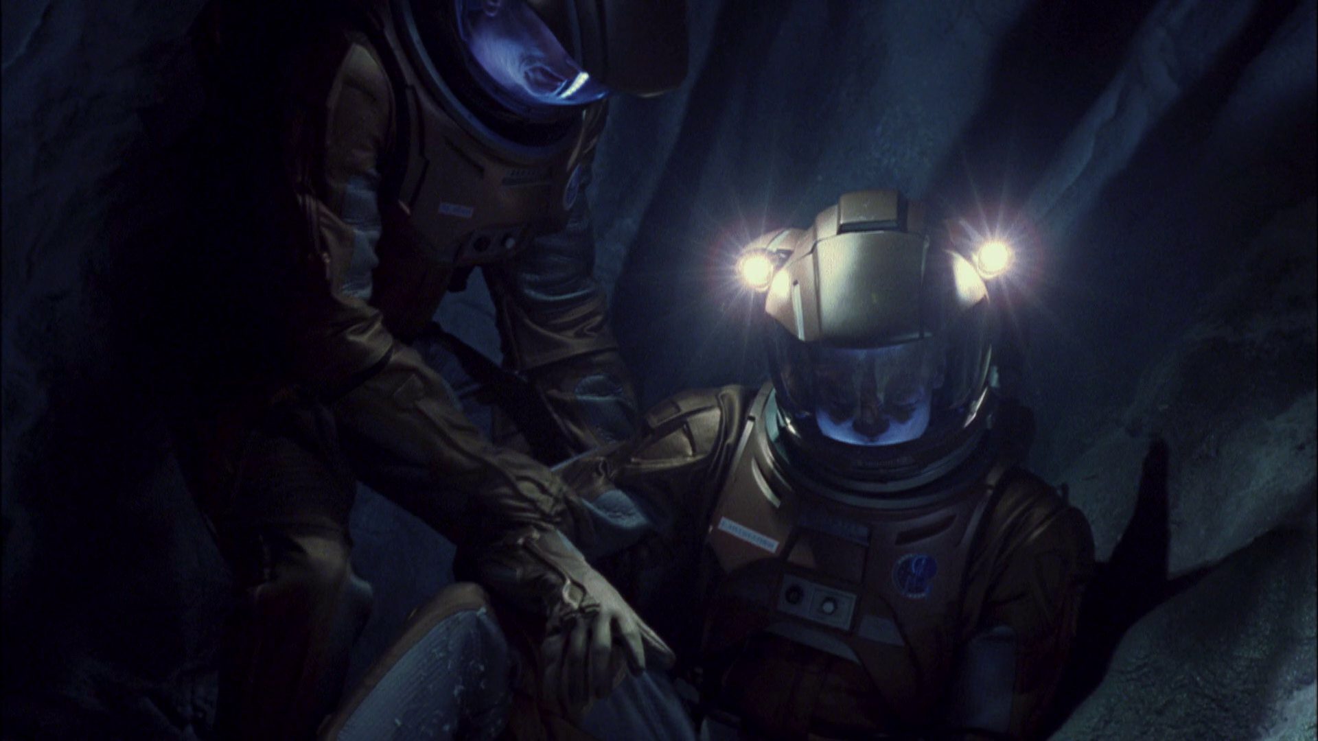 extant_StarTrek_ENT_1x08-BreakingTheIce_2991.jpg