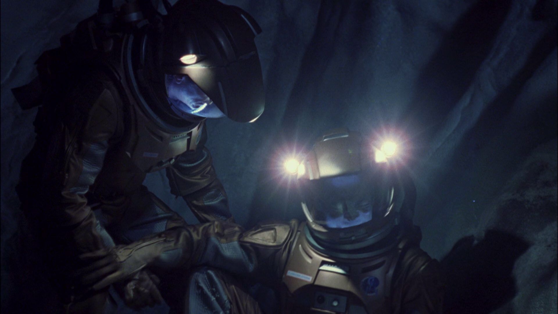 extant_StarTrek_ENT_1x08-BreakingTheIce_2995.jpg