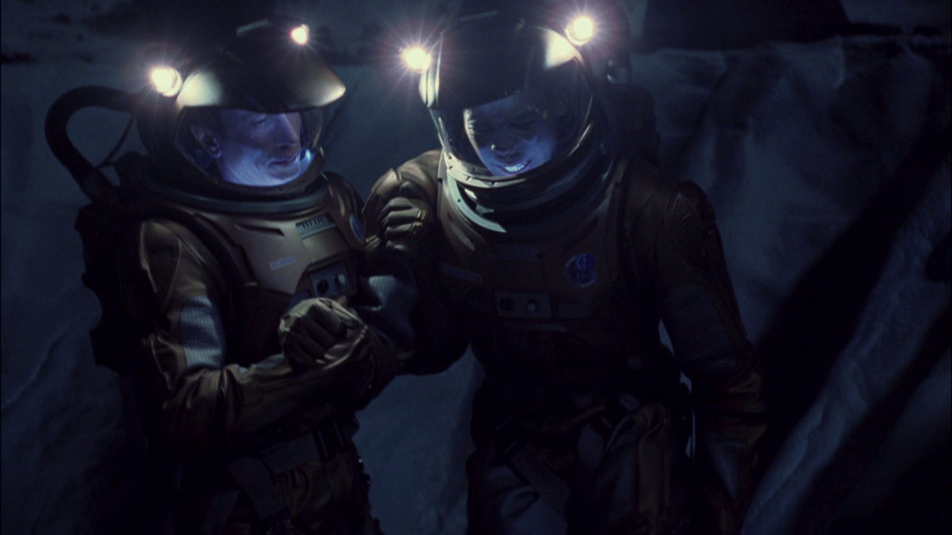 extant_StarTrek_ENT_1x08-BreakingTheIce_2999.jpg