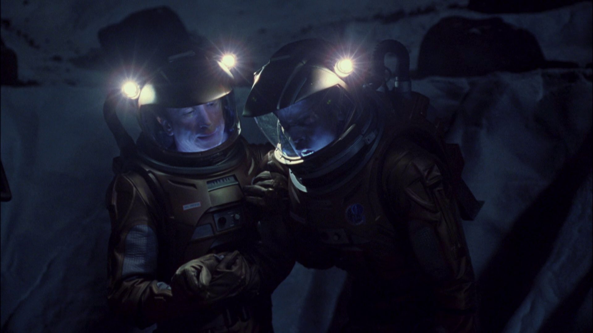 extant_StarTrek_ENT_1x08-BreakingTheIce_3001.jpg