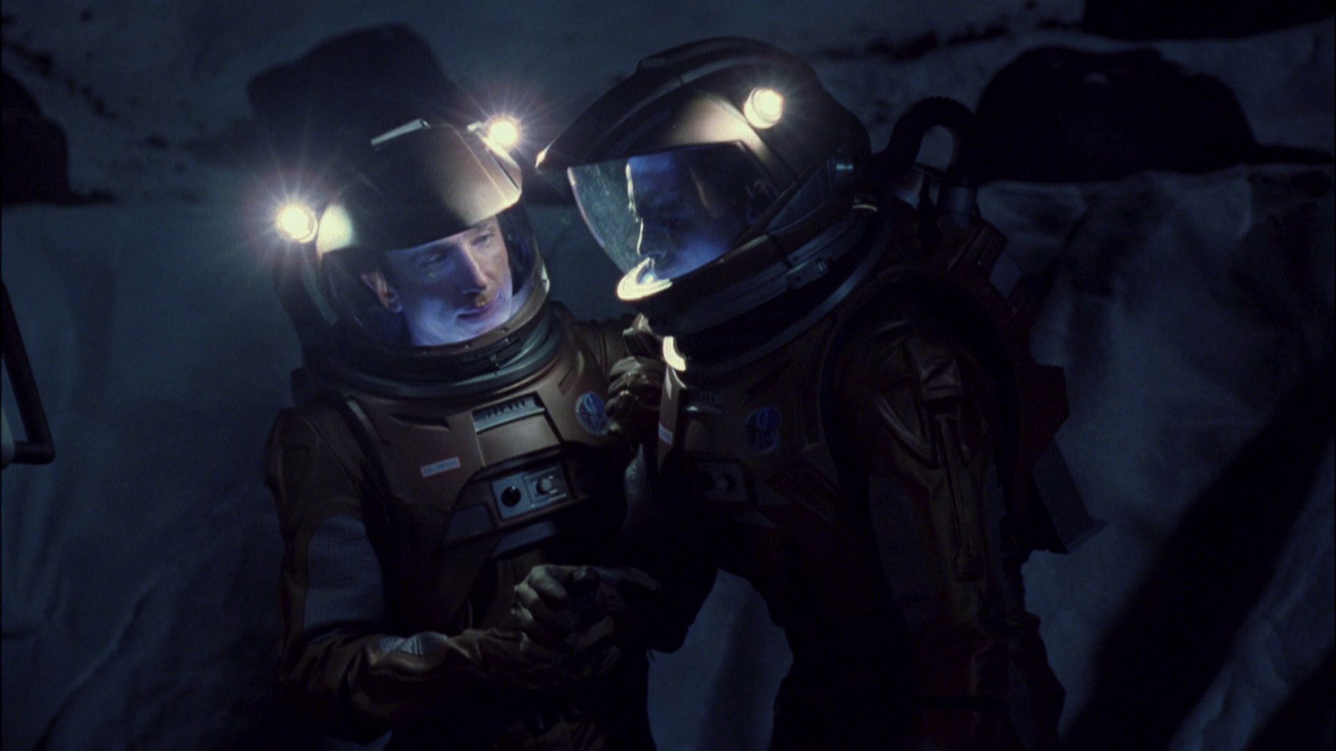extant_StarTrek_ENT_1x08-BreakingTheIce_3006.jpg