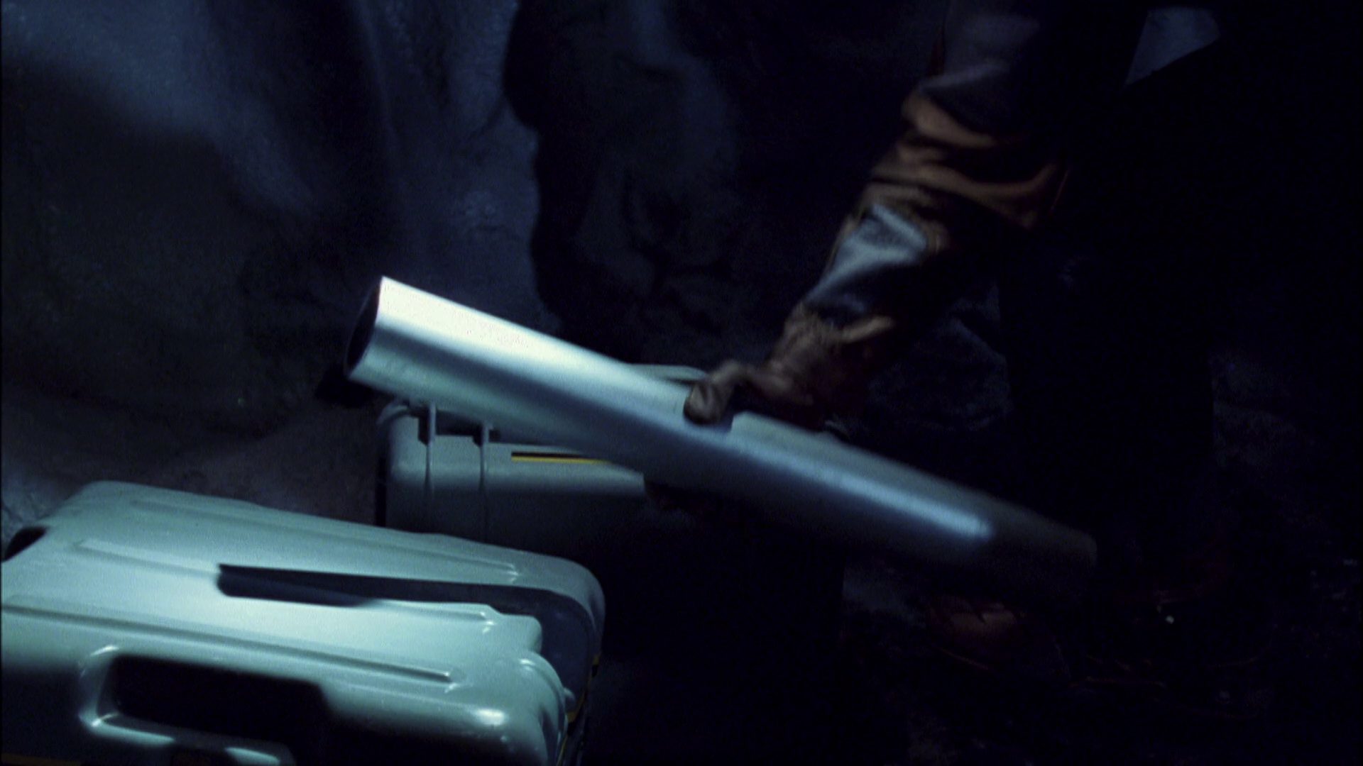 extant_StarTrek_ENT_1x08-BreakingTheIce_3018.jpg