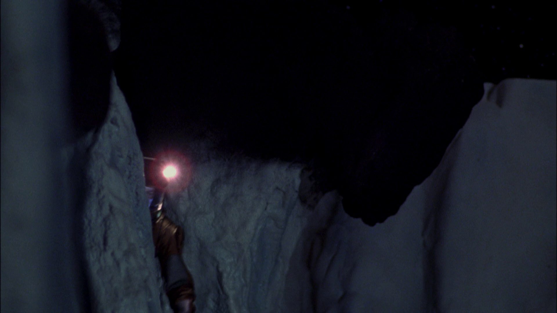 extant_StarTrek_ENT_1x08-BreakingTheIce_3026.jpg
