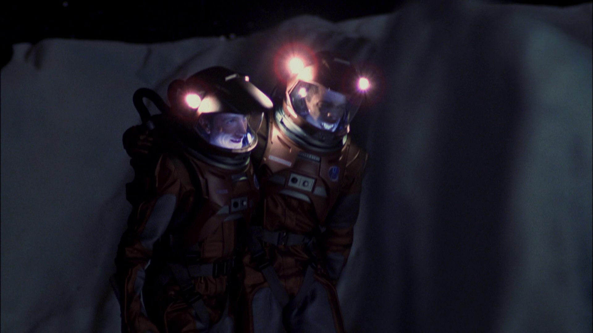 extant_StarTrek_ENT_1x08-BreakingTheIce_3035.jpg