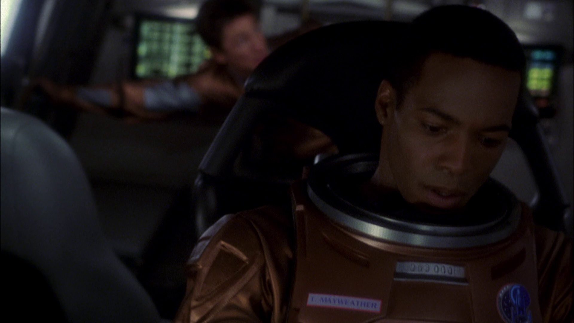extant_StarTrek_ENT_1x08-BreakingTheIce_3169.jpg