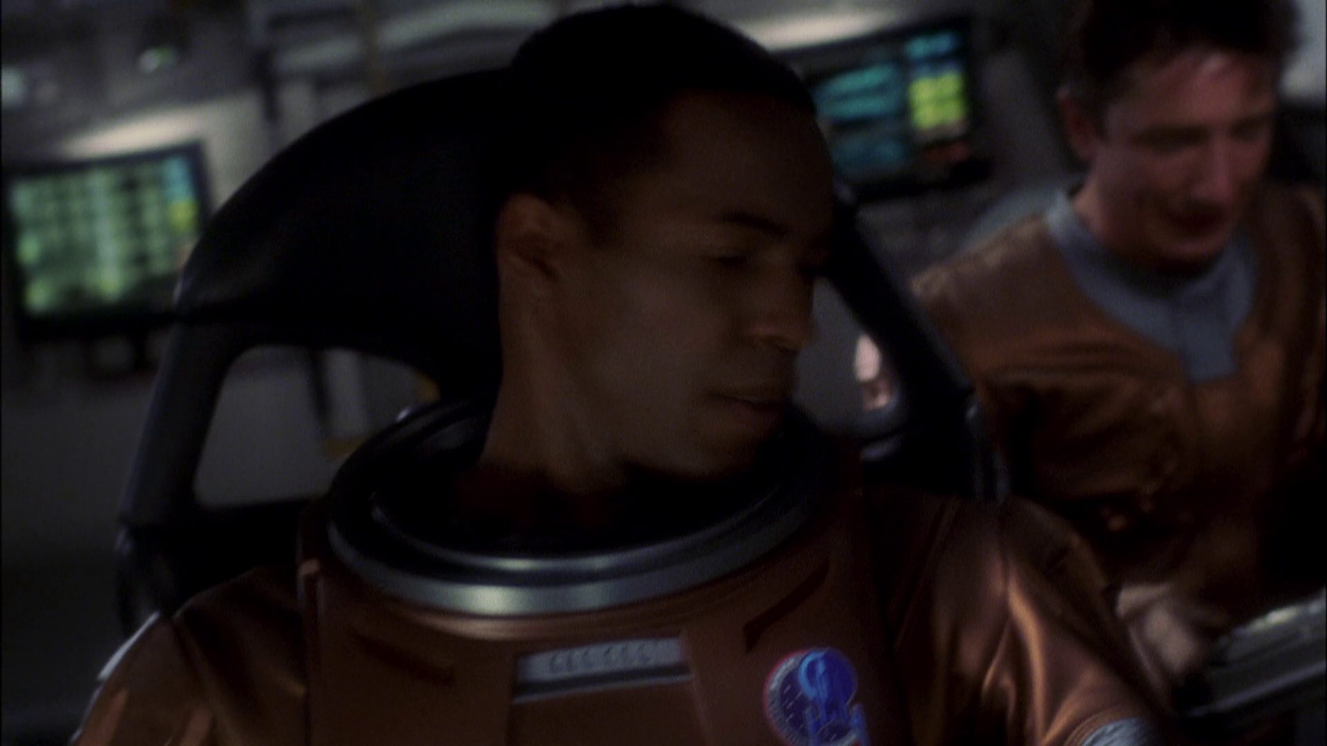 extant_StarTrek_ENT_1x08-BreakingTheIce_3175.jpg
