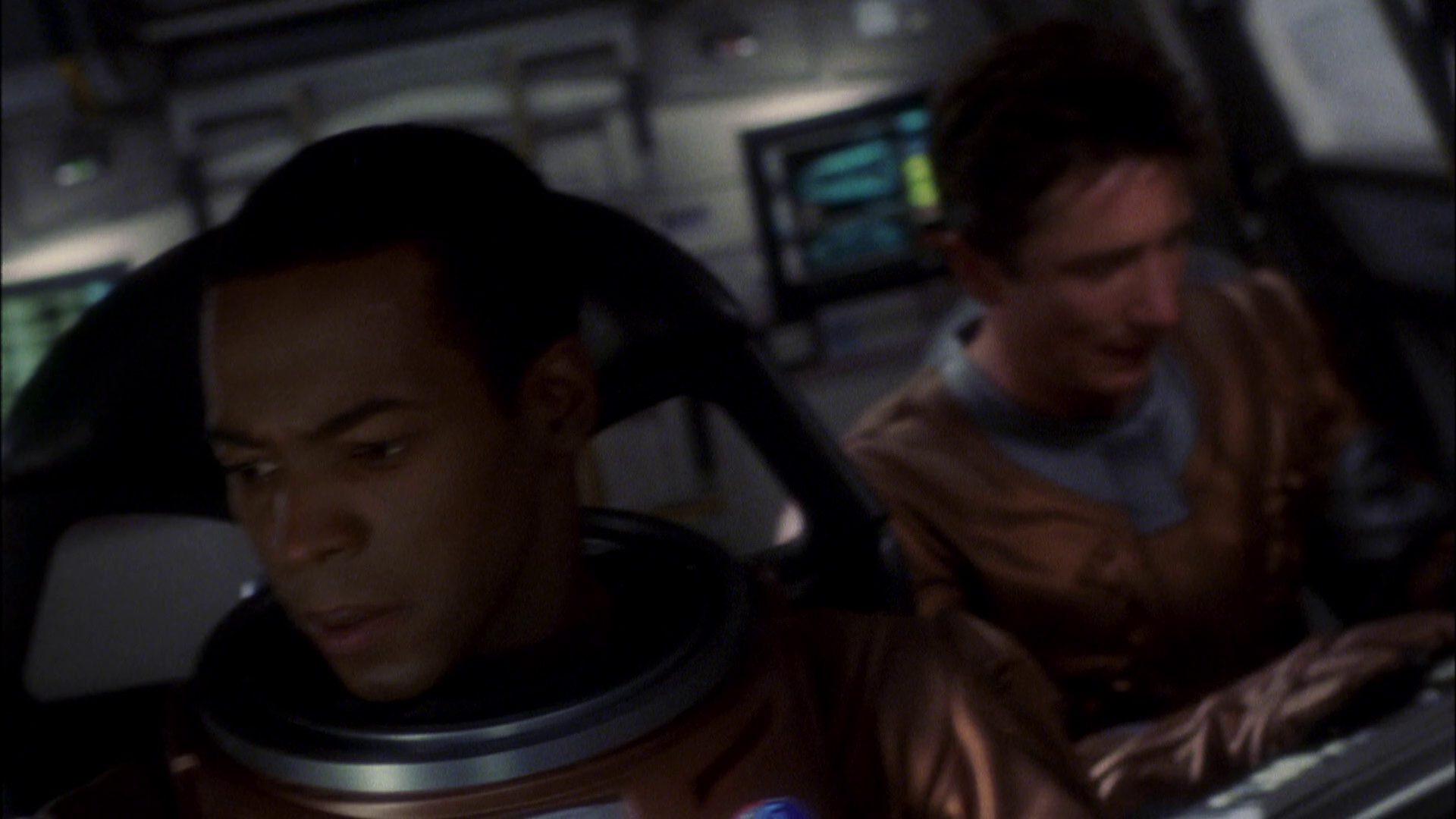 extant_StarTrek_ENT_1x08-BreakingTheIce_3176.jpg