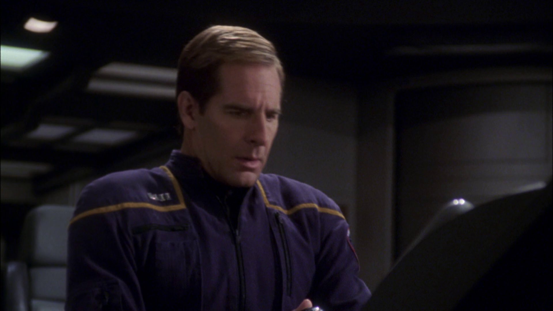 extant_StarTrek_ENT_1x08-BreakingTheIce_3264.jpg