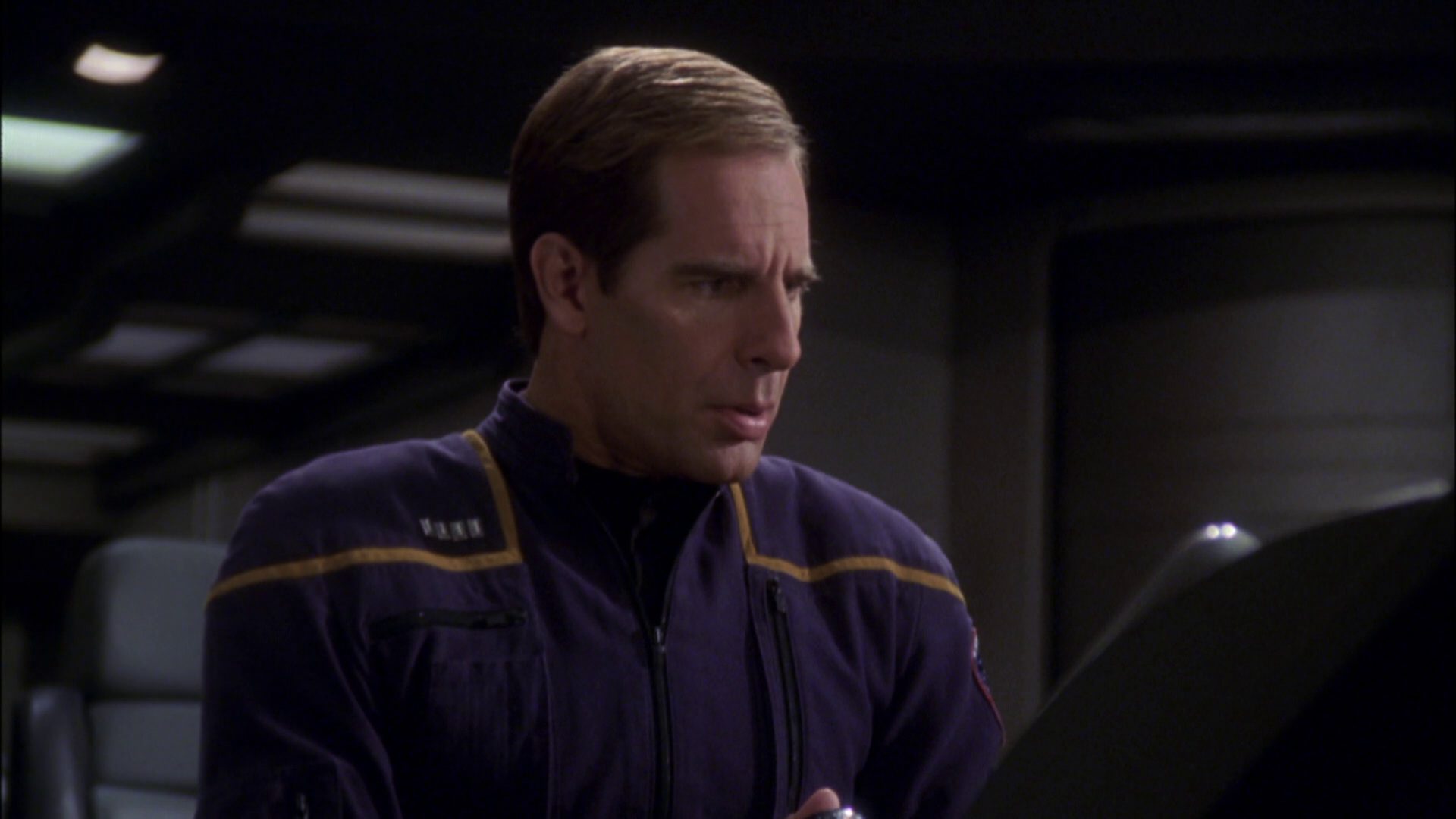 extant_StarTrek_ENT_1x08-BreakingTheIce_3265.jpg
