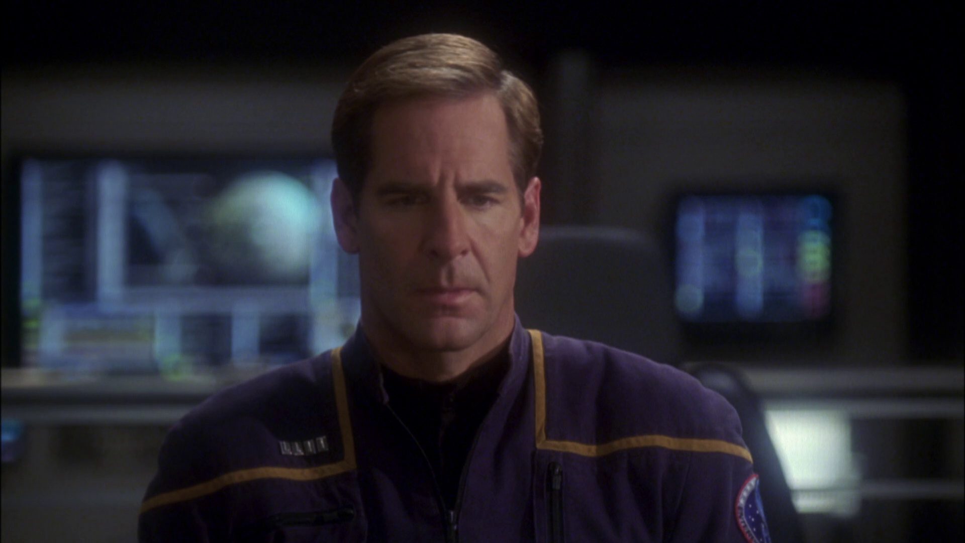 extant_StarTrek_ENT_1x08-BreakingTheIce_3273.jpg