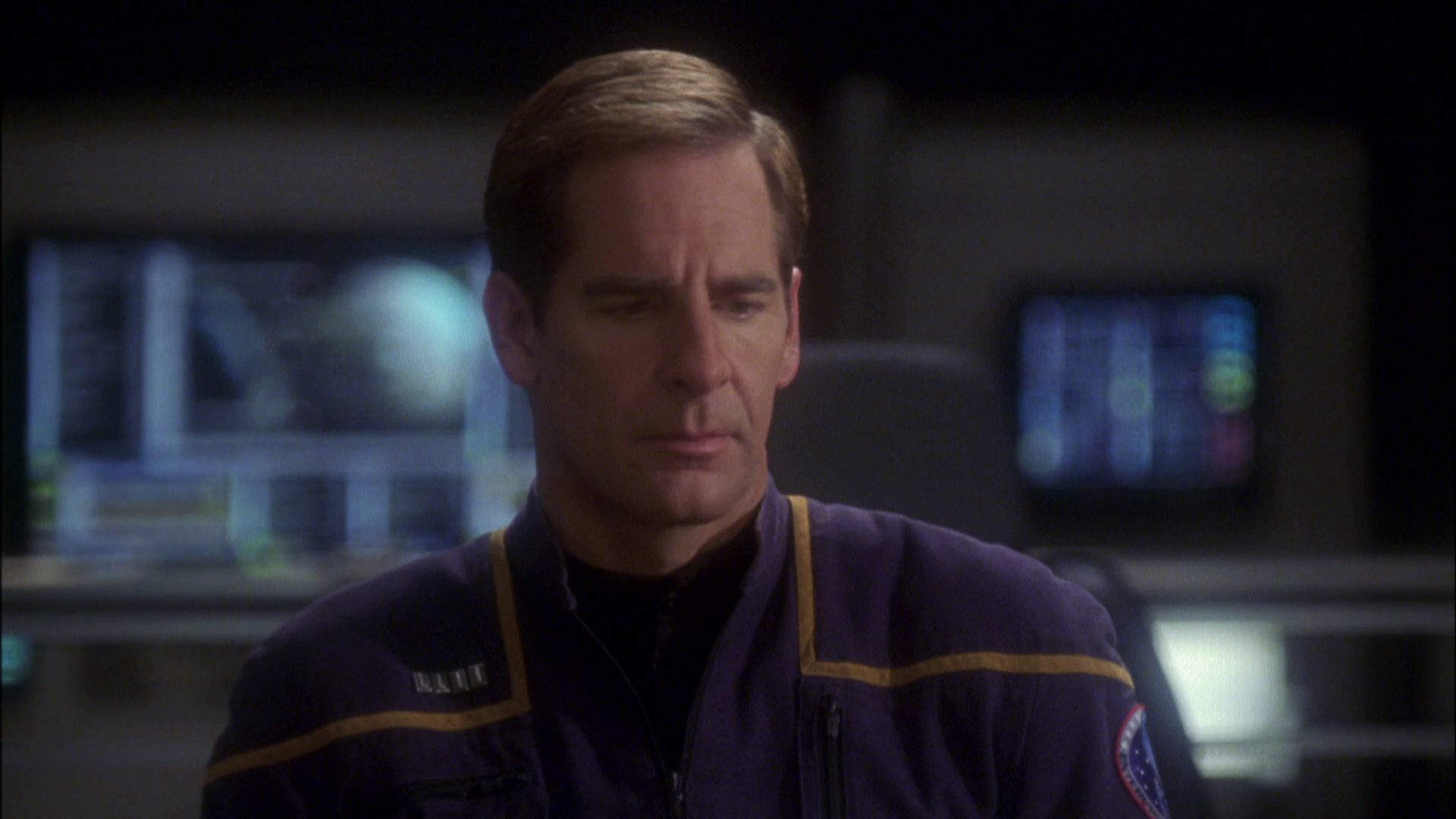 extant_StarTrek_ENT_1x08-BreakingTheIce_3279.jpg