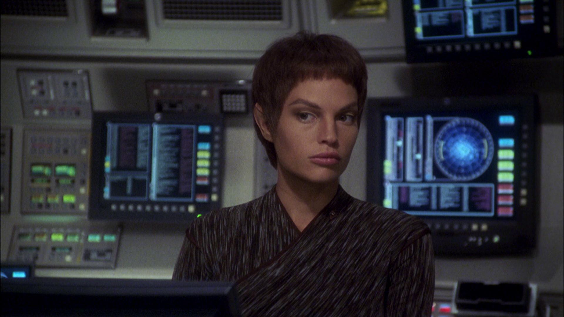 extant_StarTrek_ENT_1x08-BreakingTheIce_3301.jpg