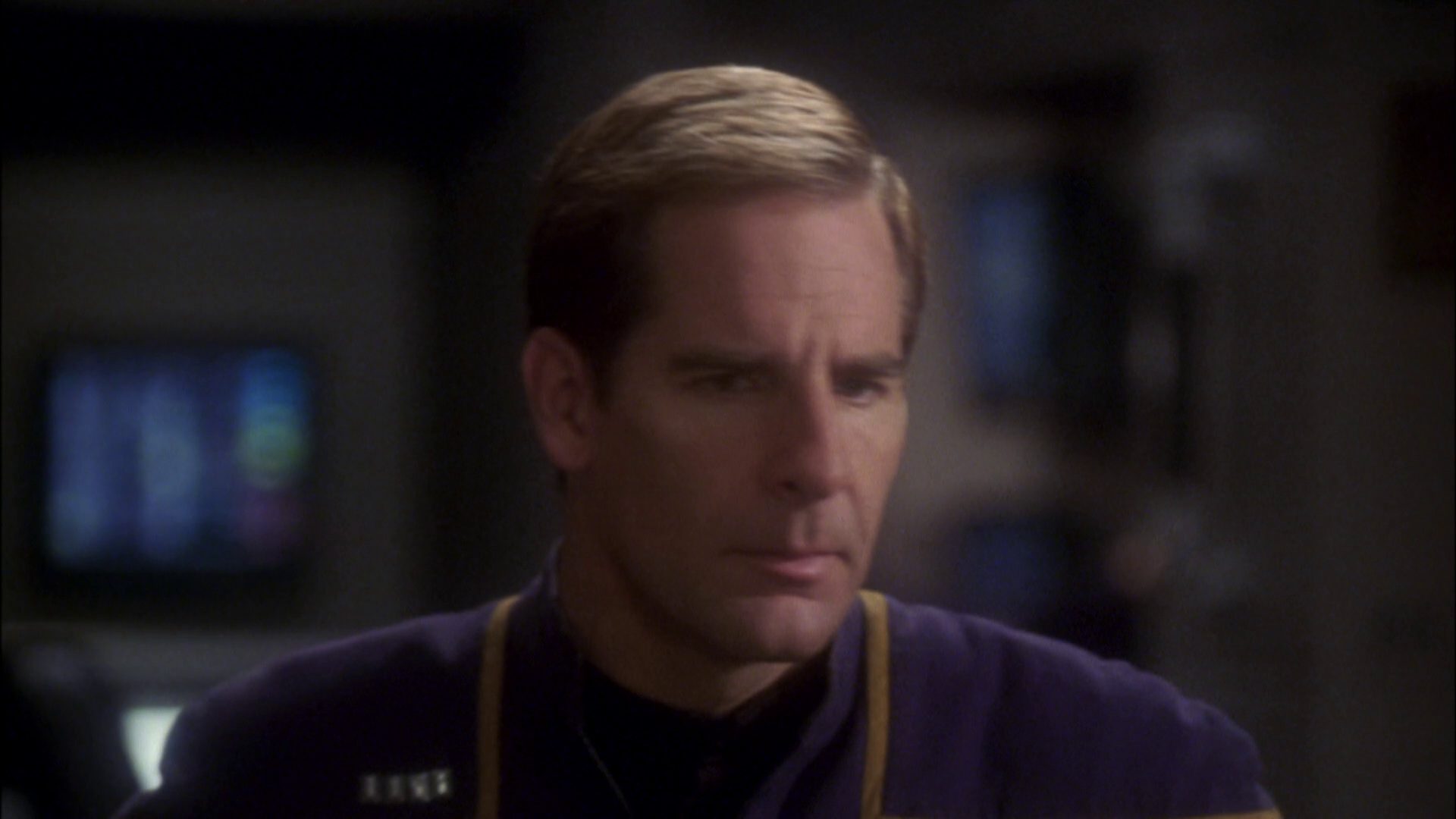 extant_StarTrek_ENT_1x08-BreakingTheIce_3316.jpg