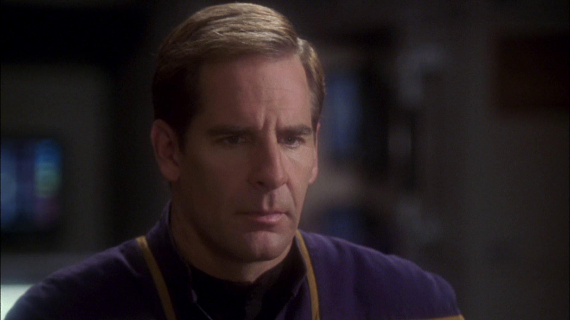extant_StarTrek_ENT_1x08-BreakingTheIce_3317.jpg