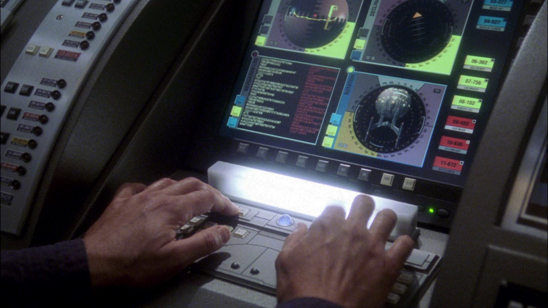 extant_StarTrek_ENT_1x08-BreakingTheIce_3320.jpg