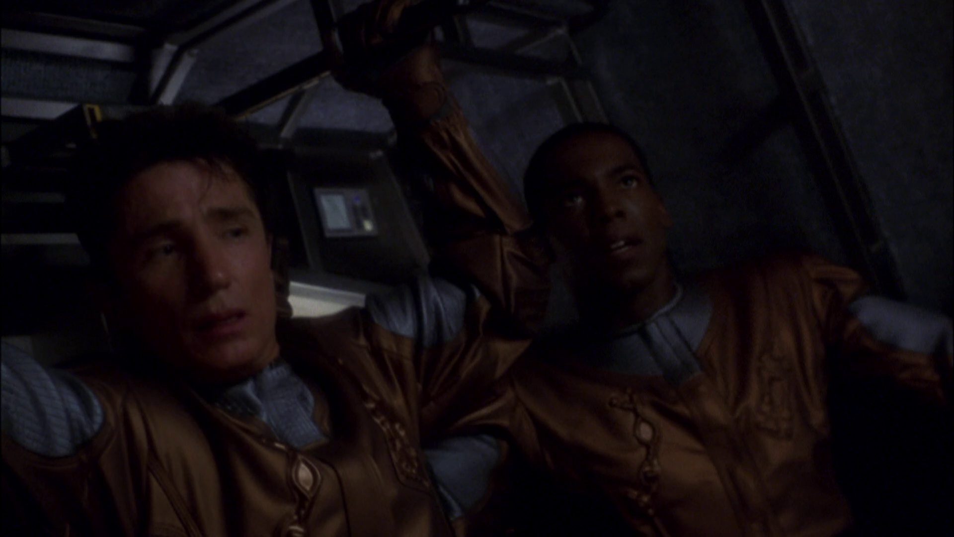 extant_StarTrek_ENT_1x08-BreakingTheIce_3359.jpg