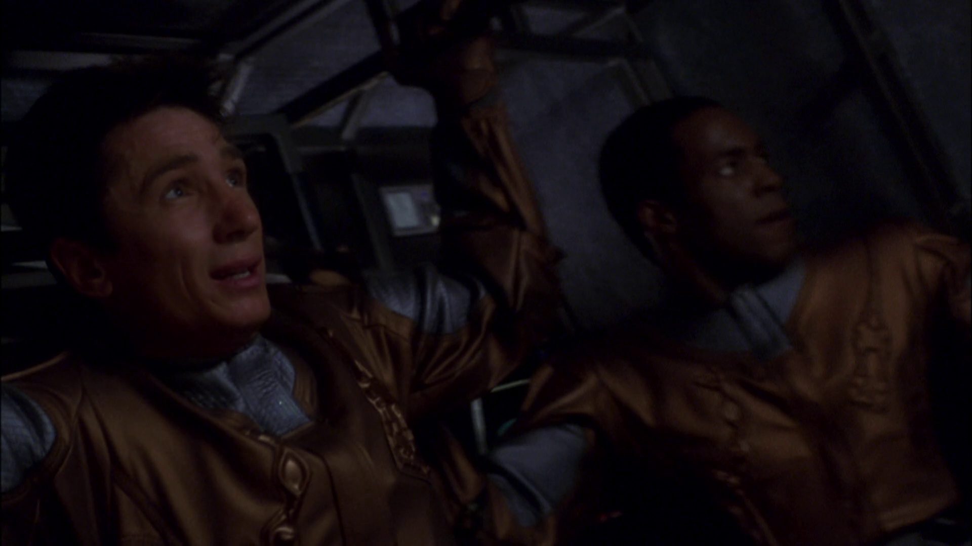 extant_StarTrek_ENT_1x08-BreakingTheIce_3361.jpg
