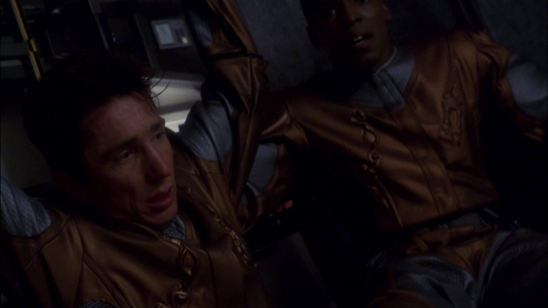 extant_StarTrek_ENT_1x08-BreakingTheIce_3367.jpg