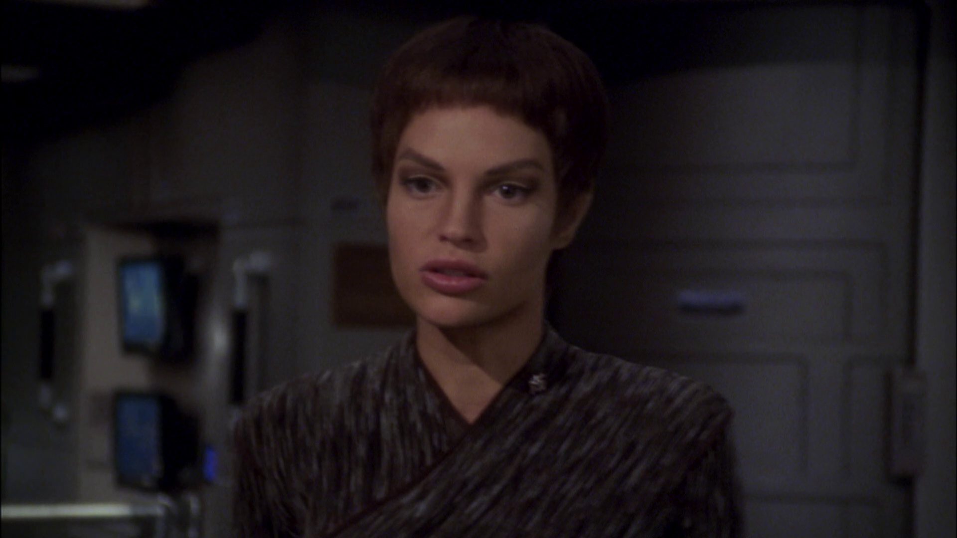 extant_StarTrek_ENT_1x08-BreakingTheIce_3469.jpg