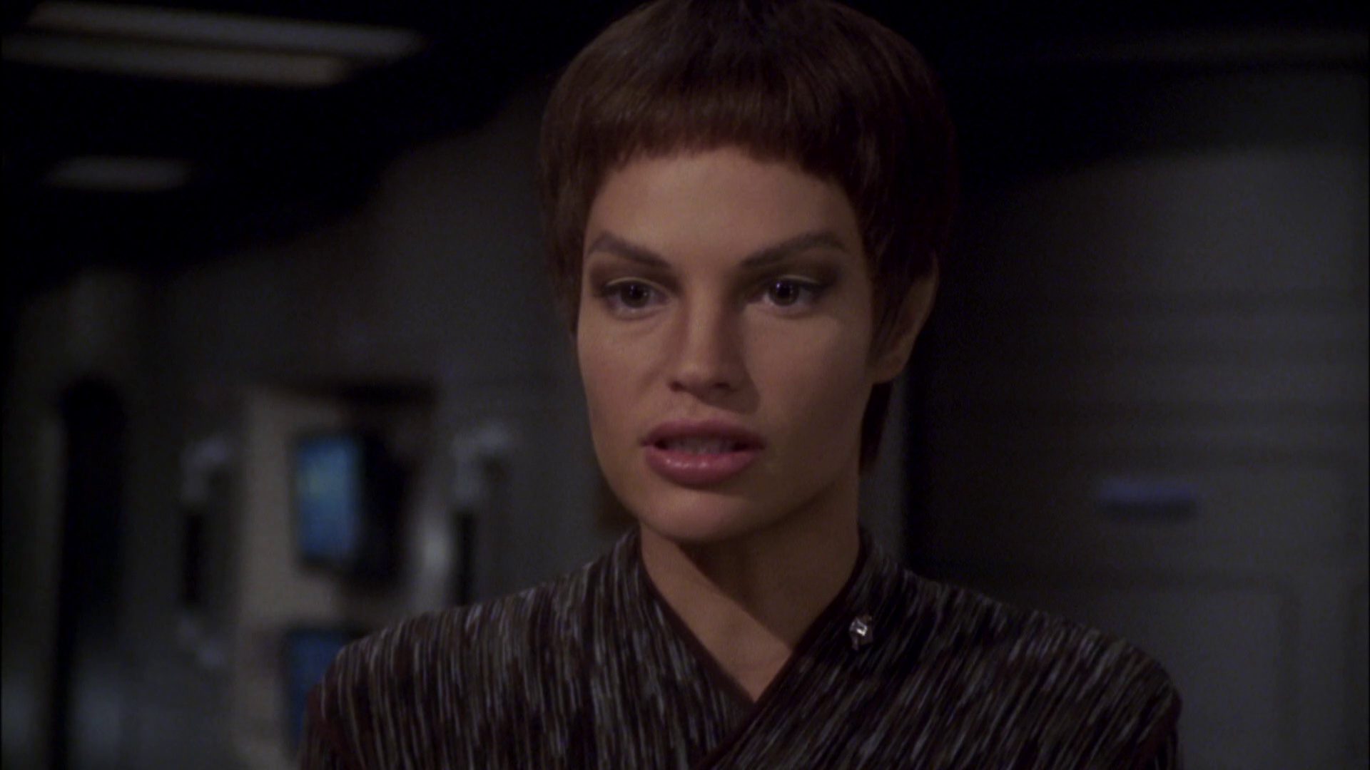 extant_StarTrek_ENT_1x08-BreakingTheIce_3472.jpg